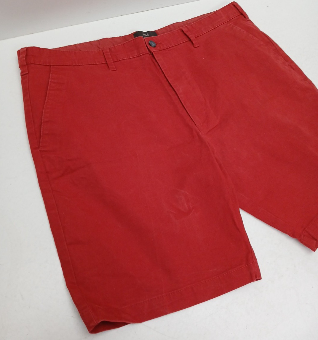 M&S Cotton Chino Shorts with Stretch Mens W40 L9 in Poppy Button Rear Pocket.