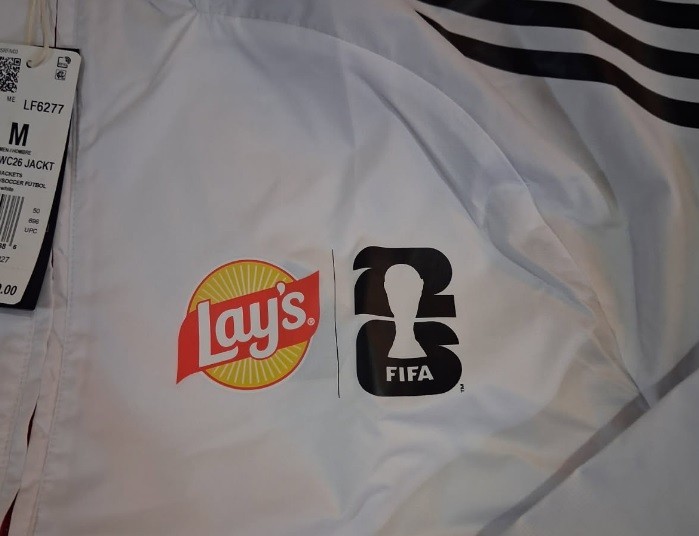 Adidas FIFA World Cup 26 Lays Reversible Windbreaker Jacket SIze MEDIUM Official