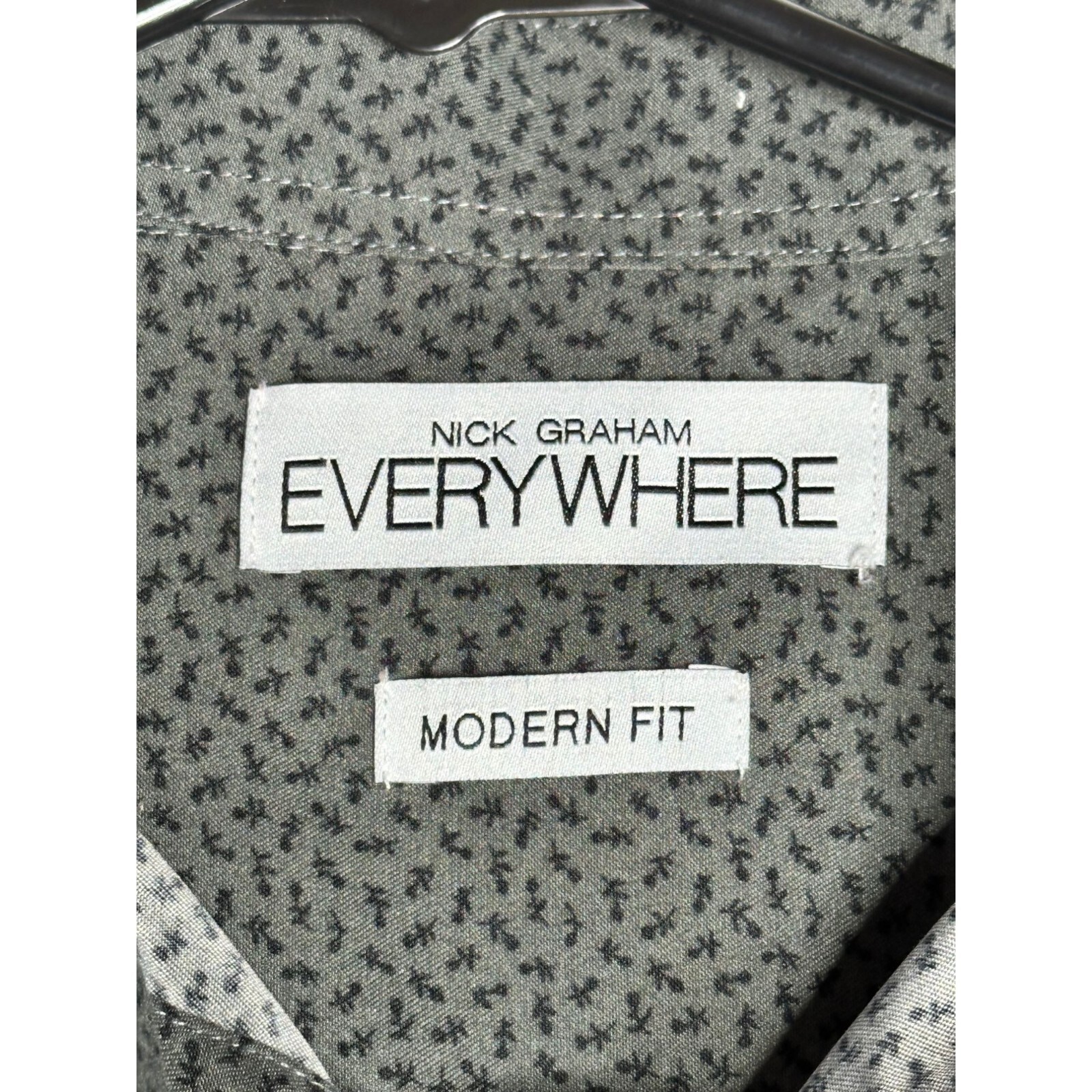 Nick Graham Men’s Modern Fit L/S Dress Shirt Mens Small 14.5-15 (32-33)