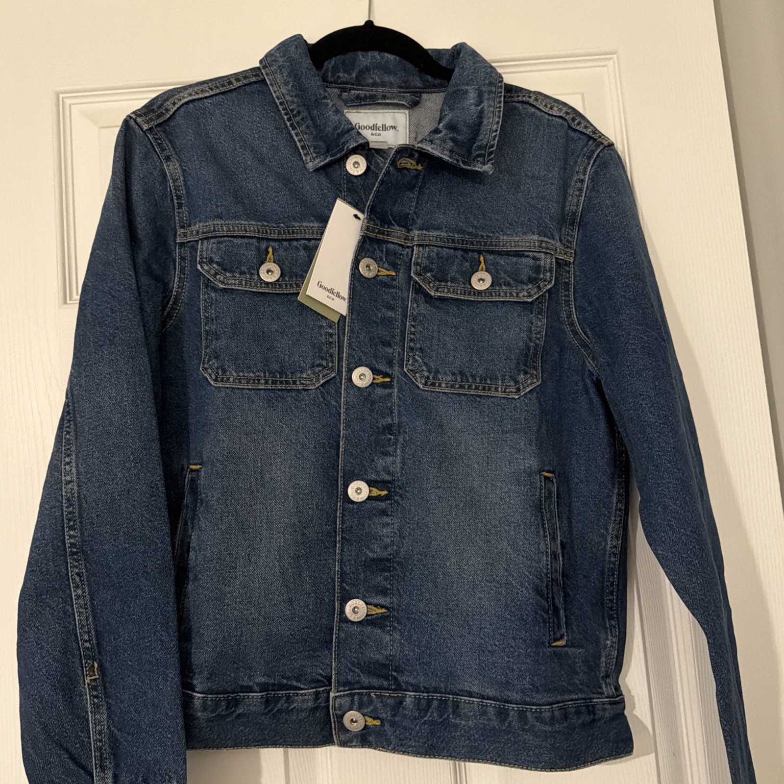 Men’s Dark wash Denim Trucker Jacket – Goodfellow & Co Size Small