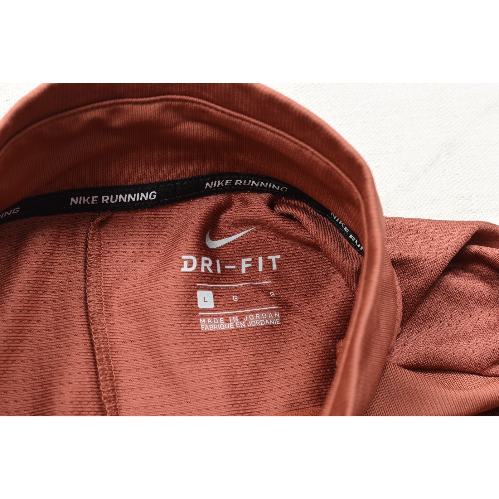 Nike Running Dri-FIT 1/2 Zip Pullover Men’s Size L Terracotta Orange Long Sleeve