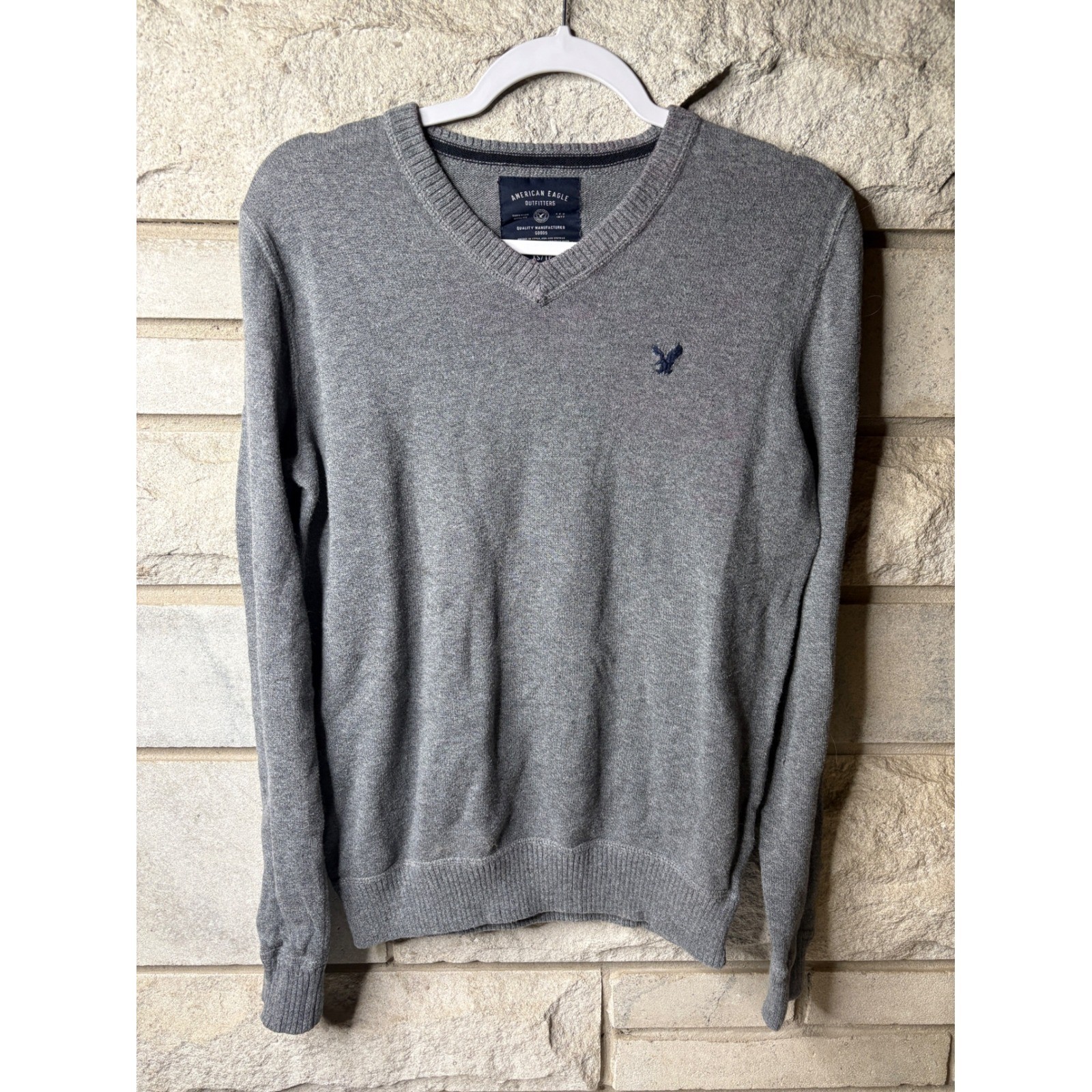 American Eagle Mens V-Neck Sweater Grey 100% Cotton Long Sleeve XS AEM120605U9A