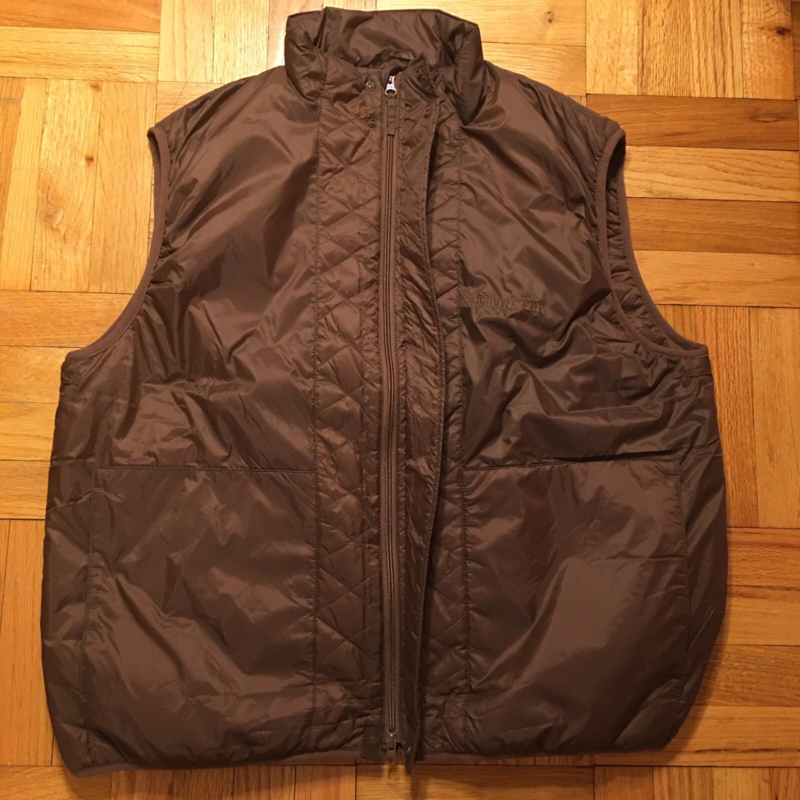 MEN’s BERETTA VEST XXL BROWN LIGHT WEIGHT 100% POLYAMIDE ZIP-FRONT. 2 POCKETS