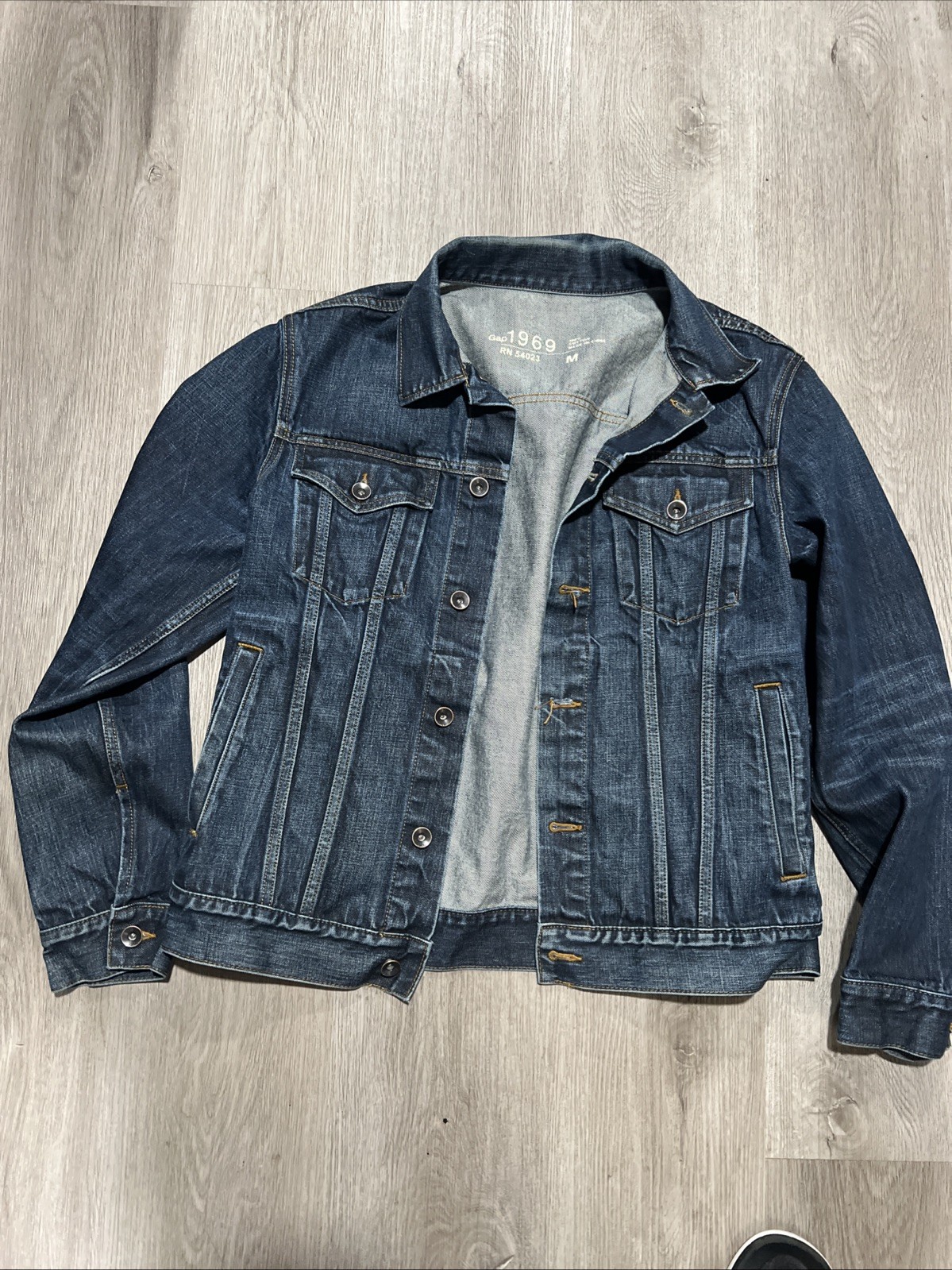 Gap 1969 RN 54023 Medium Men’s Denim Jacket