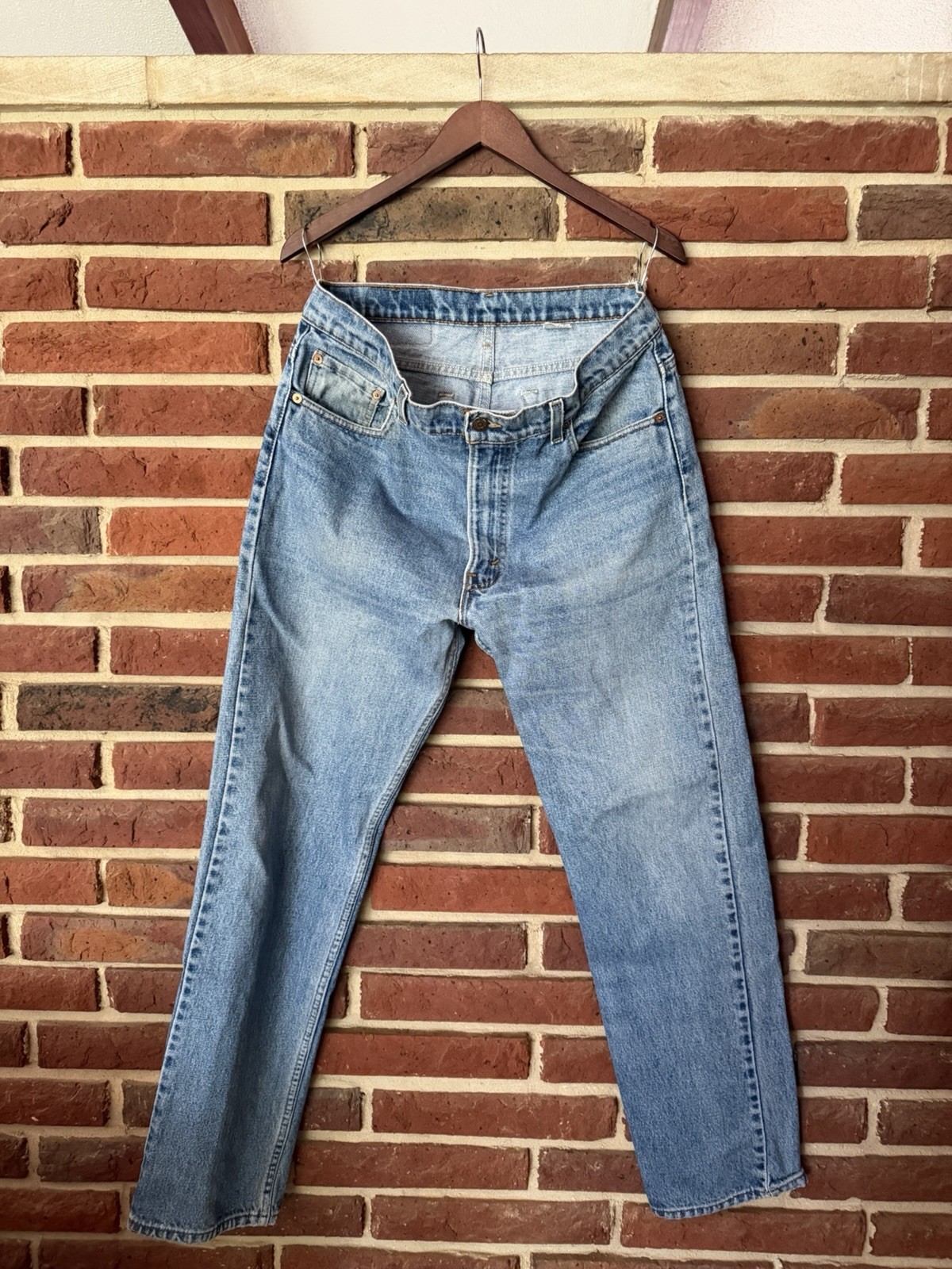 Vintage Levi’s 505 36×32 MADE IN USA