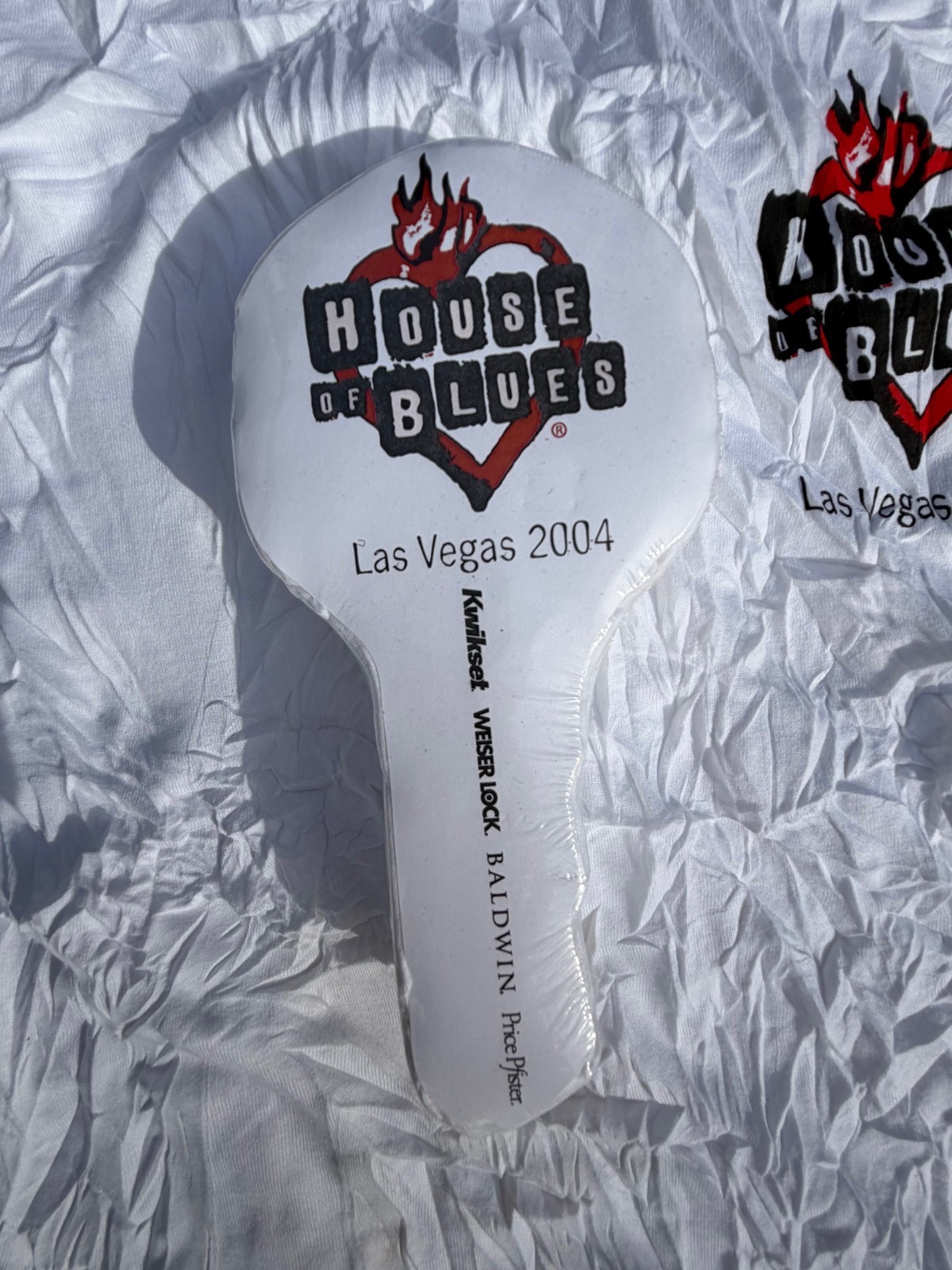 House of Blues t-shirt XL White TWO t-shirts