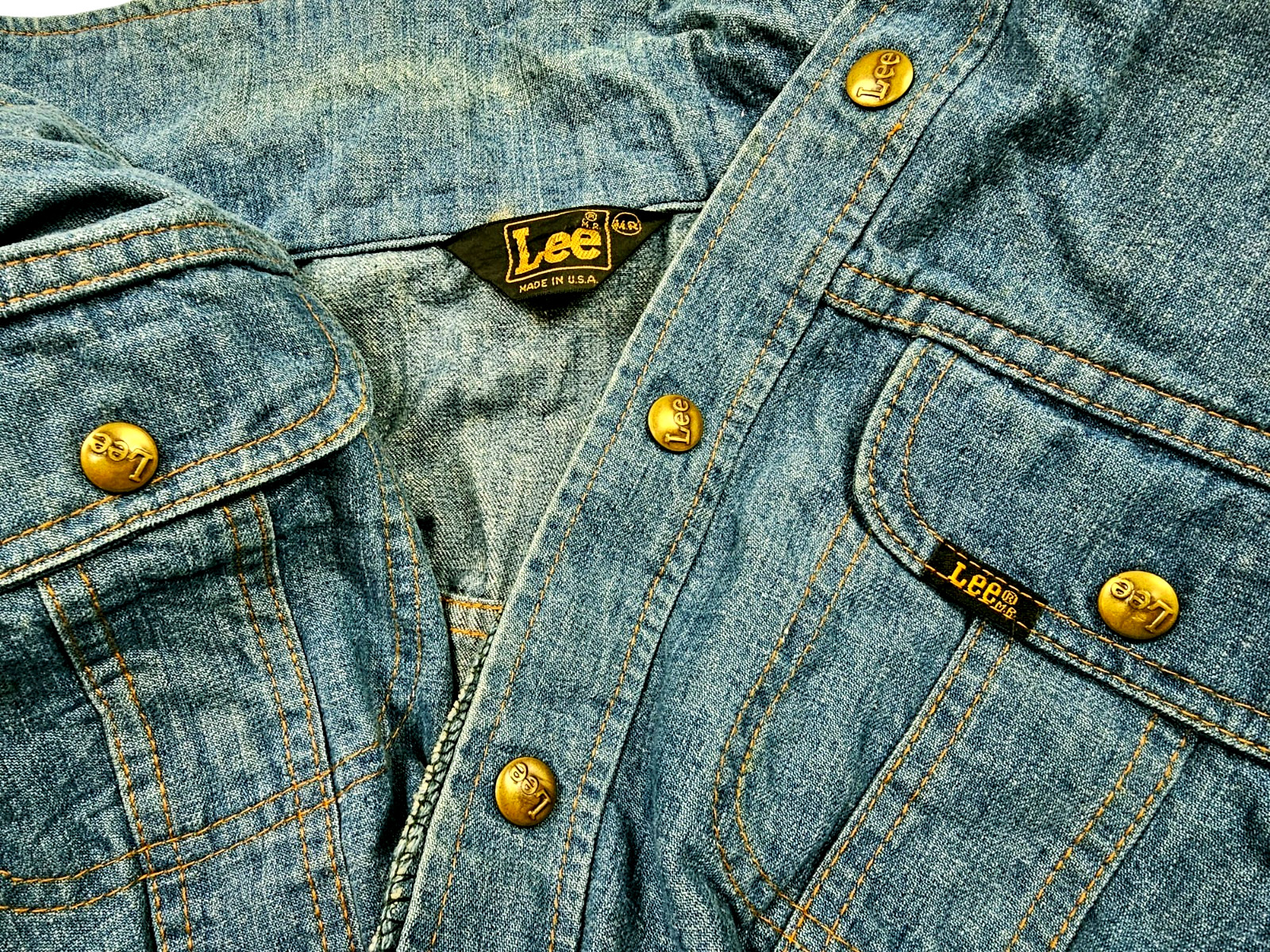 *HOT VINTAGE 80’s USA Men’s LEE @ COWBOY Slim BUTTON 44 Denim SHIRT Jeans M Reg