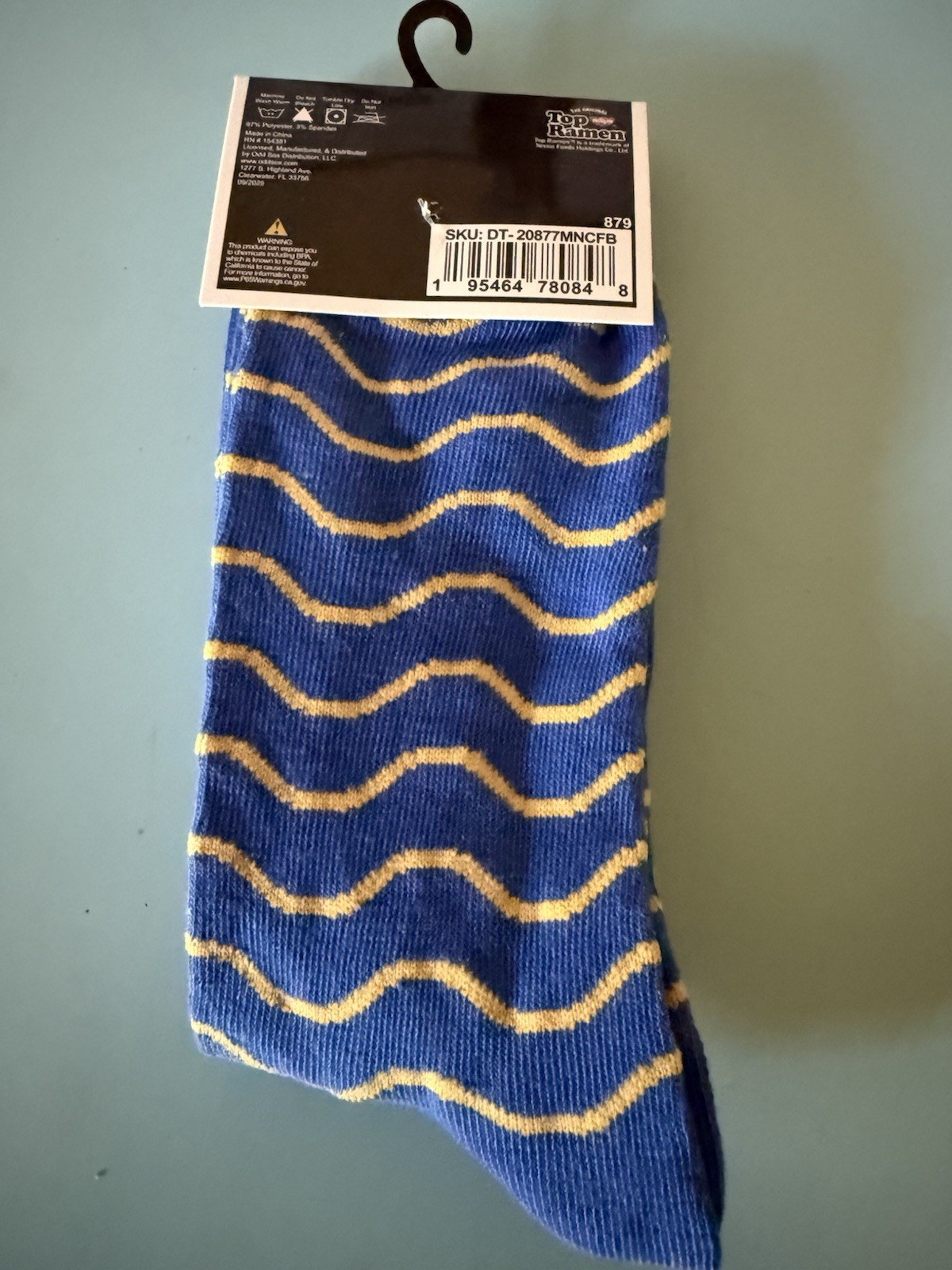Top Ramen Men’s Crew Socks Size 6-12 Blue Yellow Striped Novelty 1 Pair