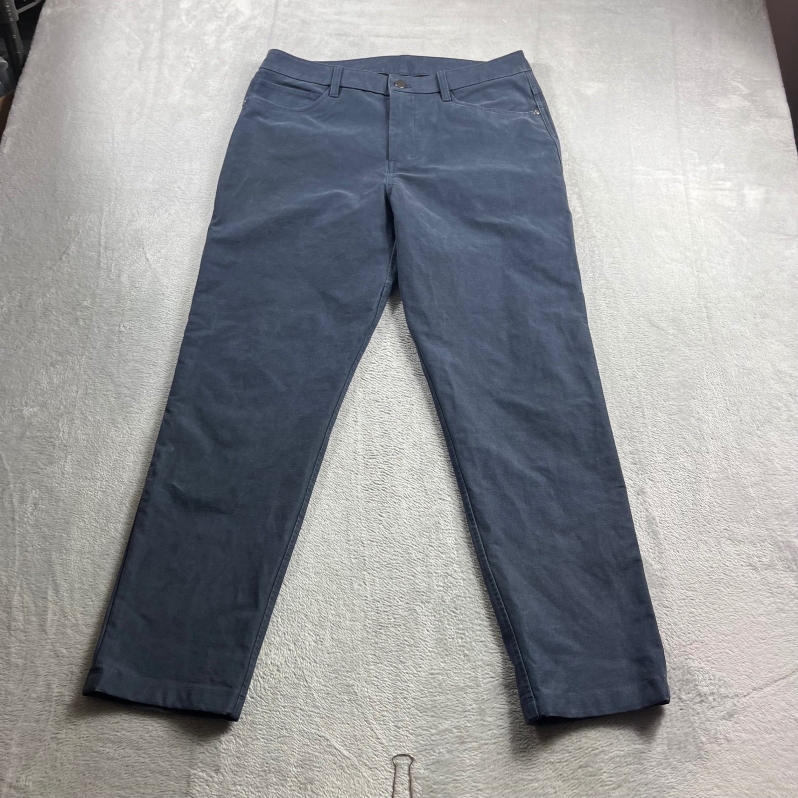 Lululemon ABC Trouser Slim Fit Utilitech Navy Blue Pants 32 LM5B02S