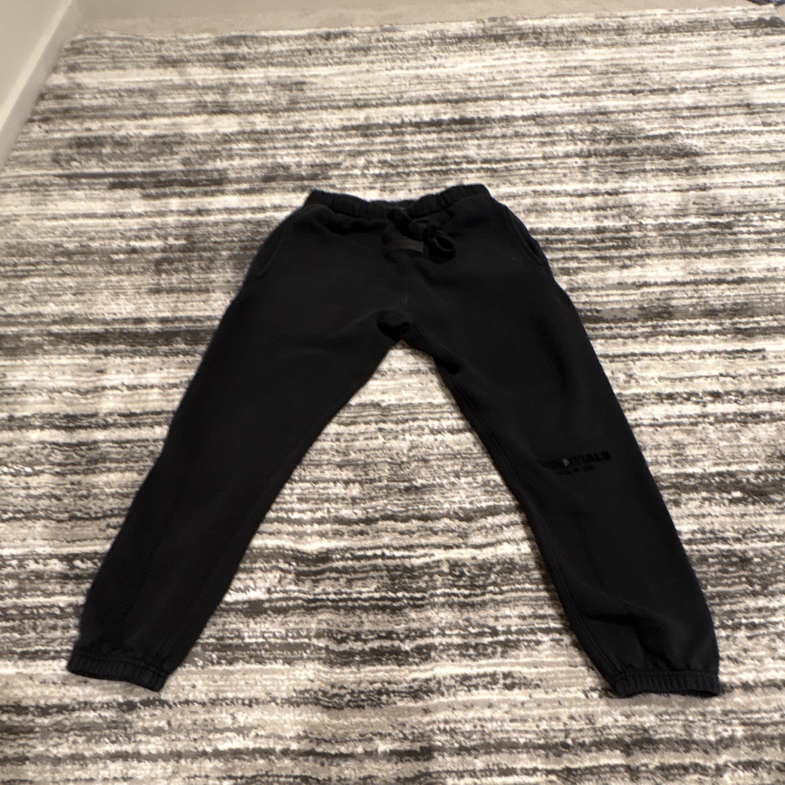 Fear of god Essentials pants XXS
