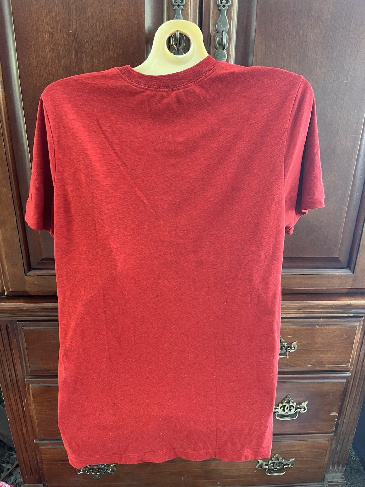 Nike The Nike Tee Dri-FIT Men’s Red M Short Sleeve Crew Neck Breathable