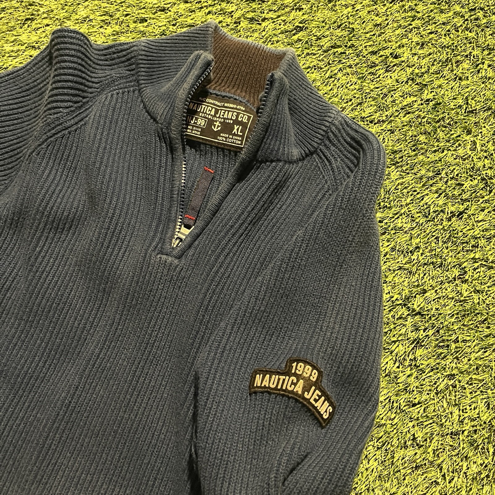 Vintage Nautica Jeans Men’s Navy Blue Quarter Zip Sweater