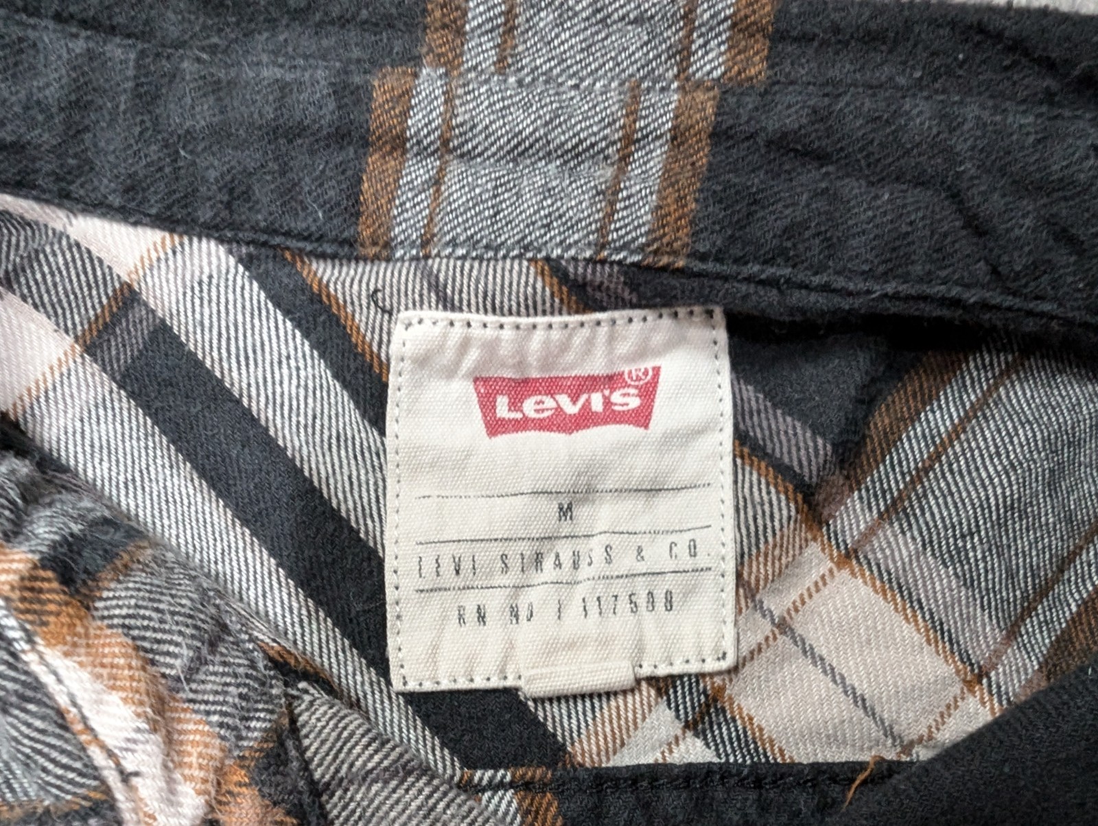LEVI’S Barstow Men’s Check Plaid Flannel Worker Button Shirt M