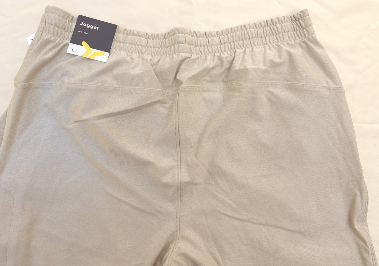 NWT Old Navy Modern Jogger Pants Men’s – Large – Beige – Flex Go-Dry Cool