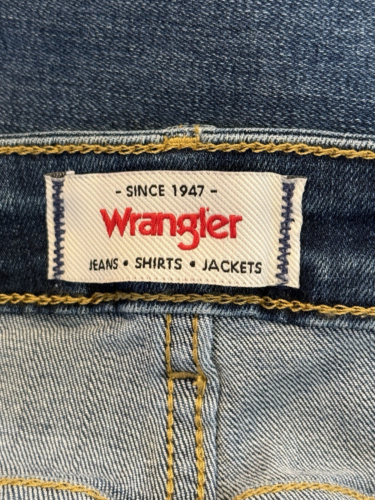 Wrangler High Rise True Straight Blue Jeans 34L