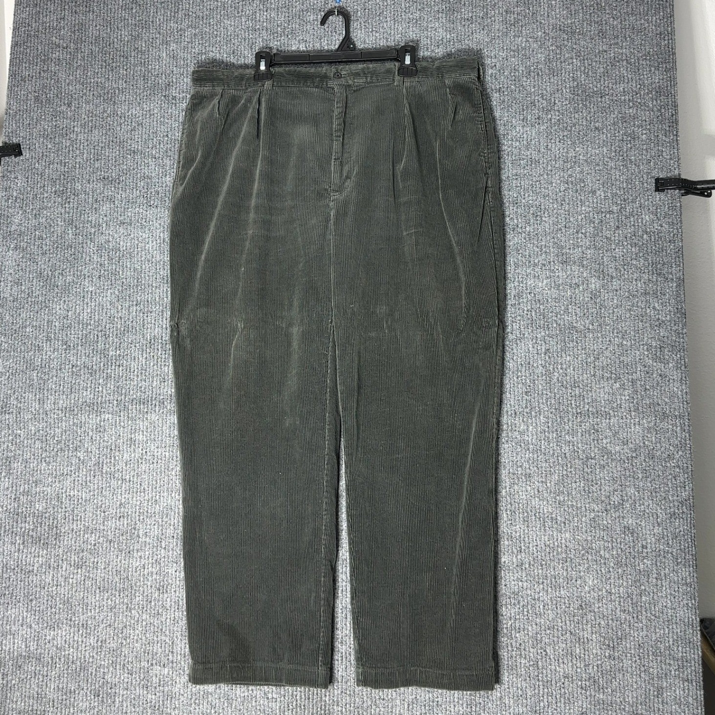 Polo Ralph Lauren Andrew Pant Mens 42×30 Green Corduroy Pleated Relaxed Fit