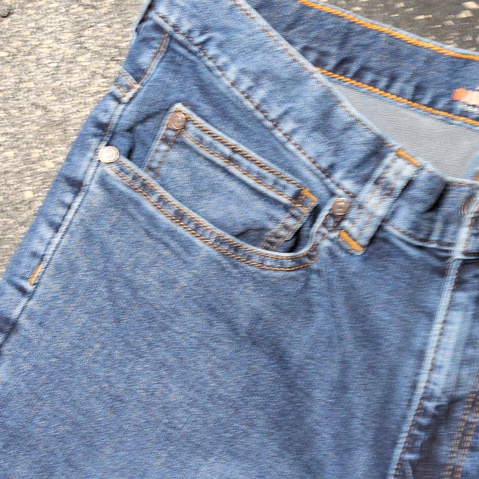 Ridgecut Toughwear Men’s Blue Medium Wash Denim Jeans Regular Fit Straight Leg