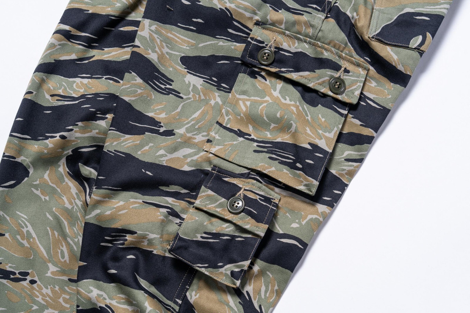THE REAL McCOY’S TIGER CAMOUFLAGE TROUSERS TADPOLE Cargo pants MP25003 JAPAN NEW