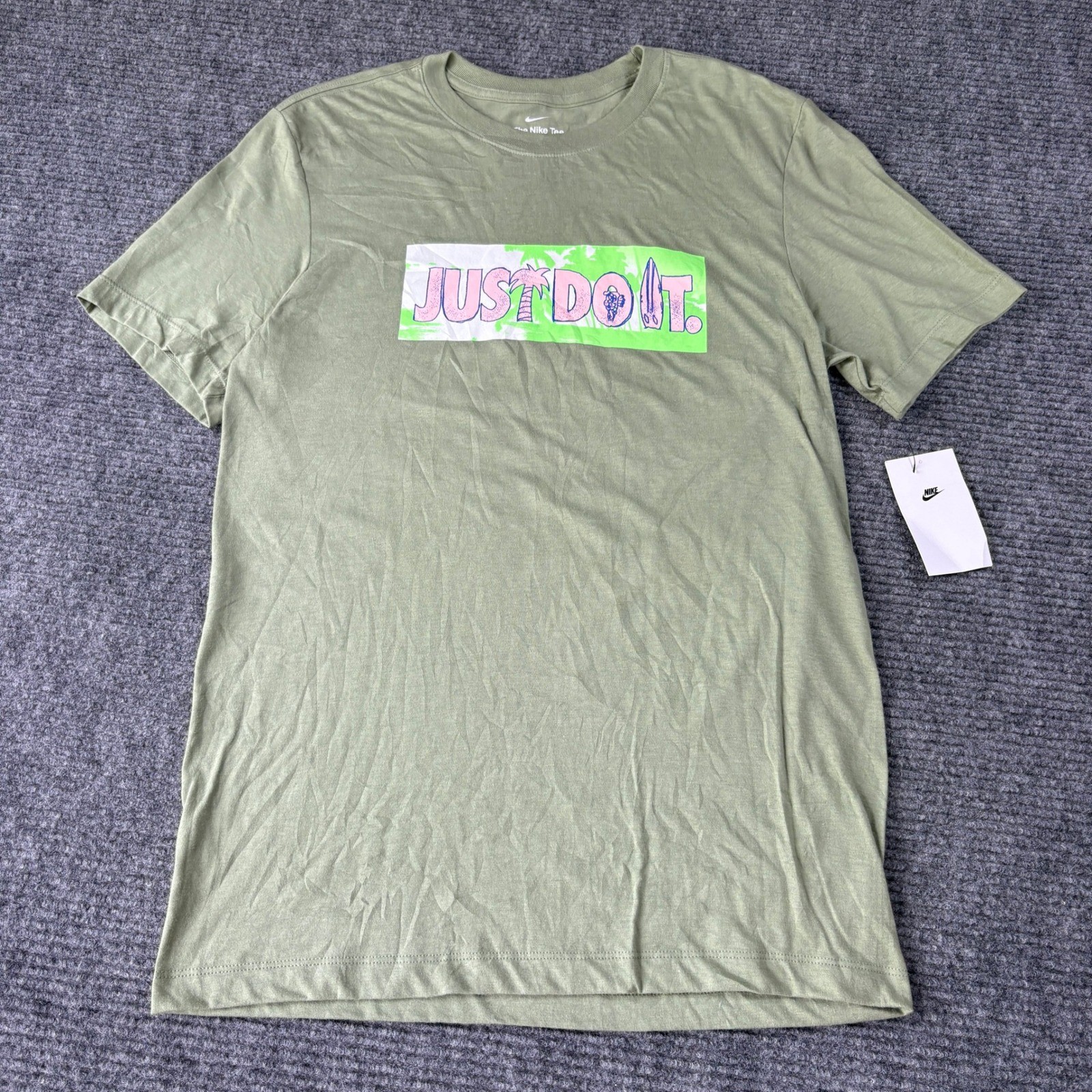 Nike Mens Just Do It Graphic T-Shirt Olive Green Tropical Surf Small New 4095