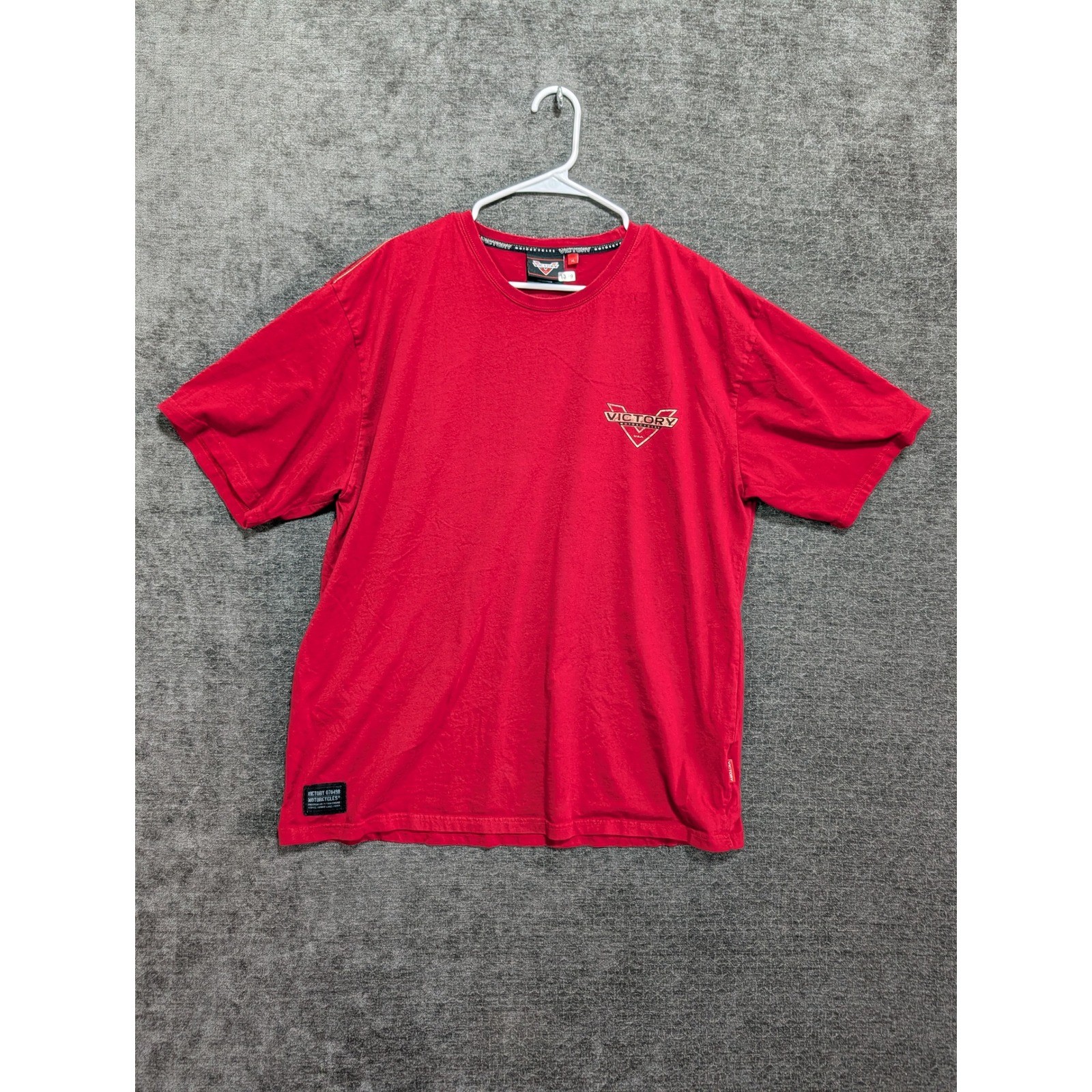Victory Motorcycles Mens Red Graphic T-Shirt Skull V-Twin Freedom 106 XL