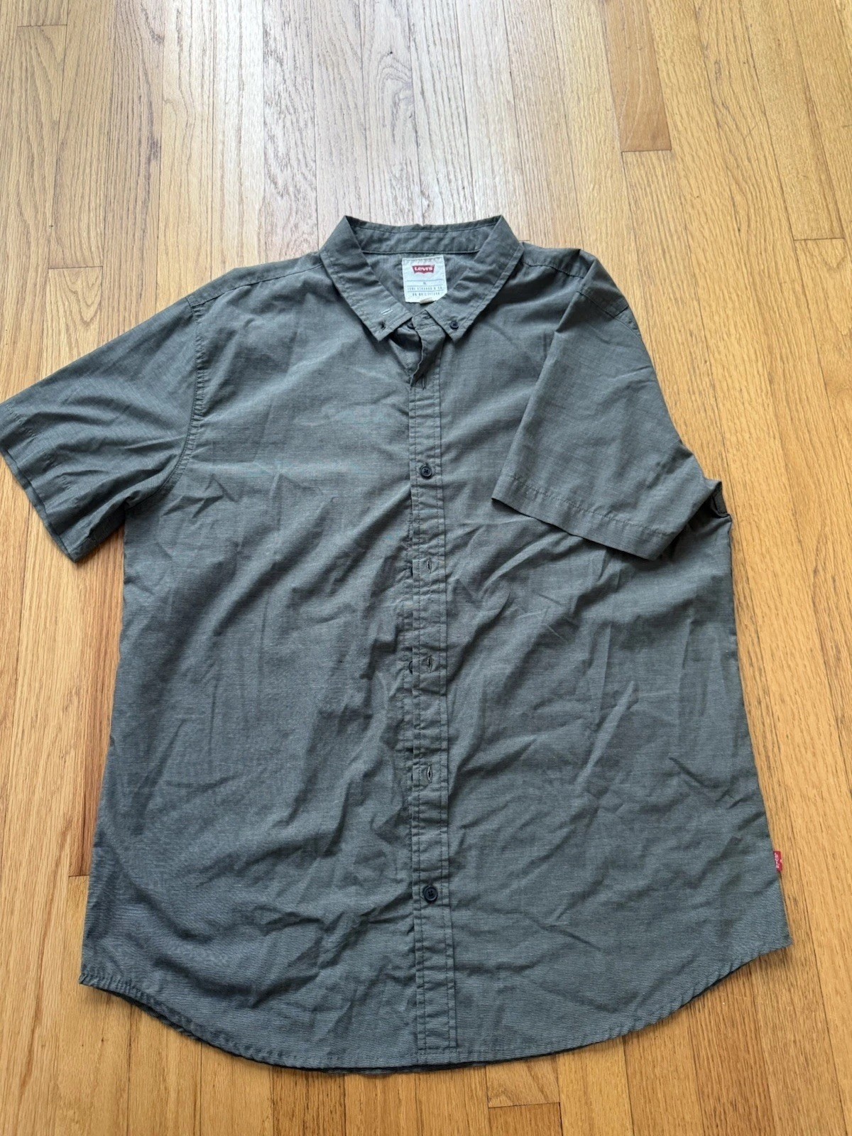 Levi’s Men’s XL Long Sleeve Button Up Shirt Dark Olive Gray Casual Cotton