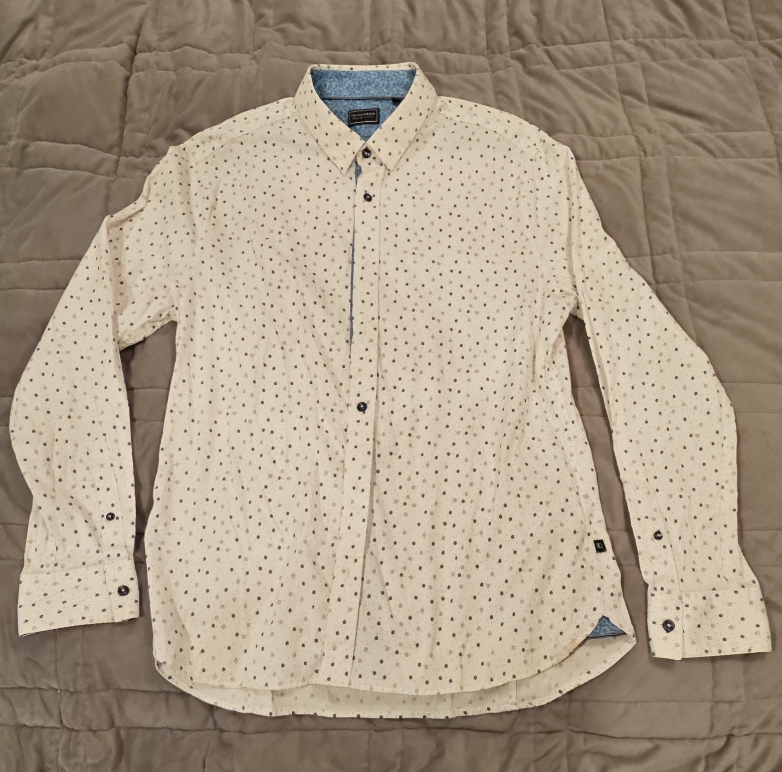 7Diamonds Real Life Mens Dobby Stretch Print Button Up Shirt Floral Dot White