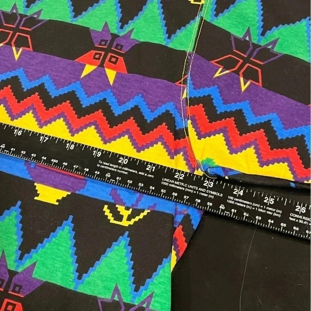 Vintage Synopsis New York Mens Small Aztec Tribal 90s Bright Short Sleeve Top