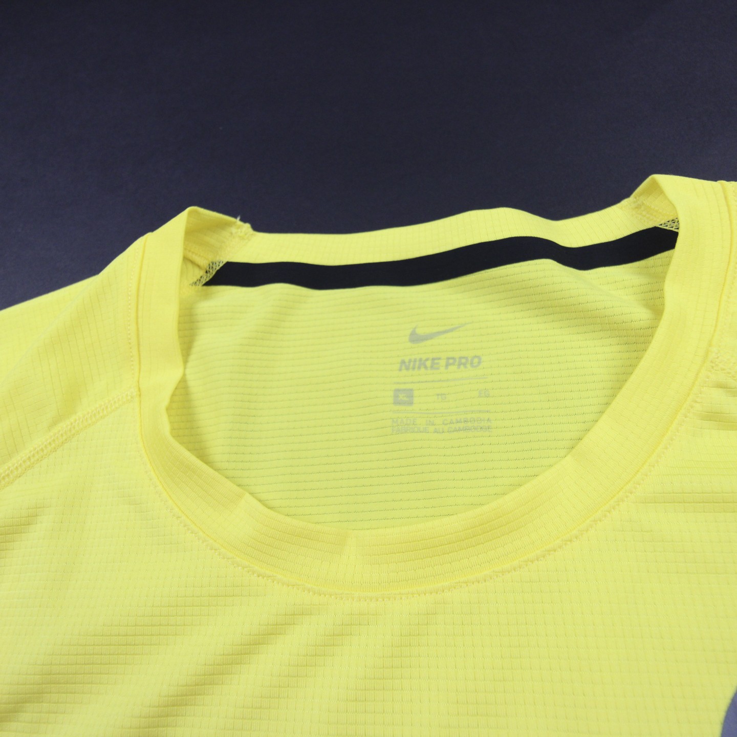 Nike Pro Sleeveless Shirt Men’s Yellow New without Tags Multiple Sizes