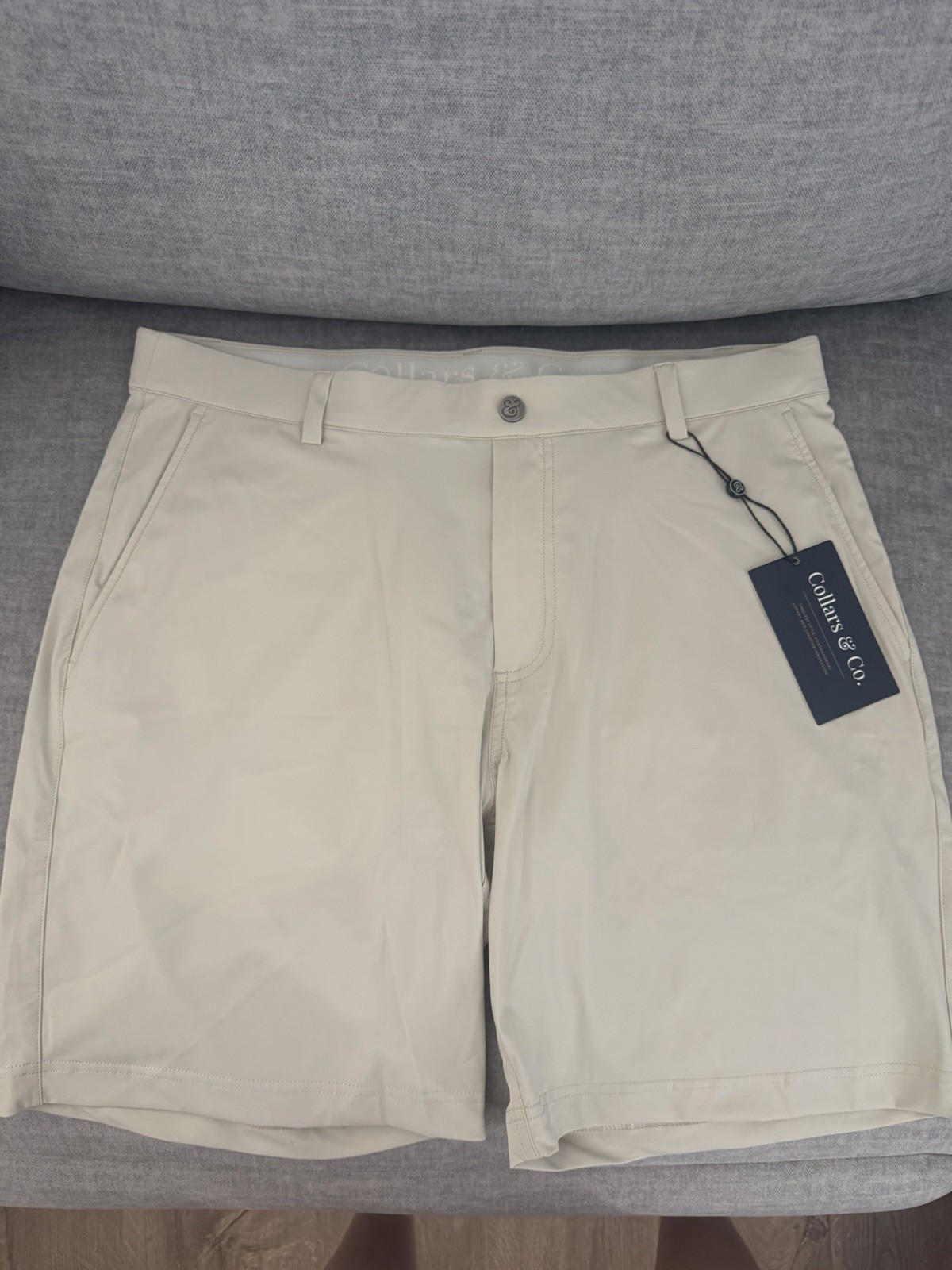 Collars and Co Men’s Golf Shorts Brand New with Tags Size L