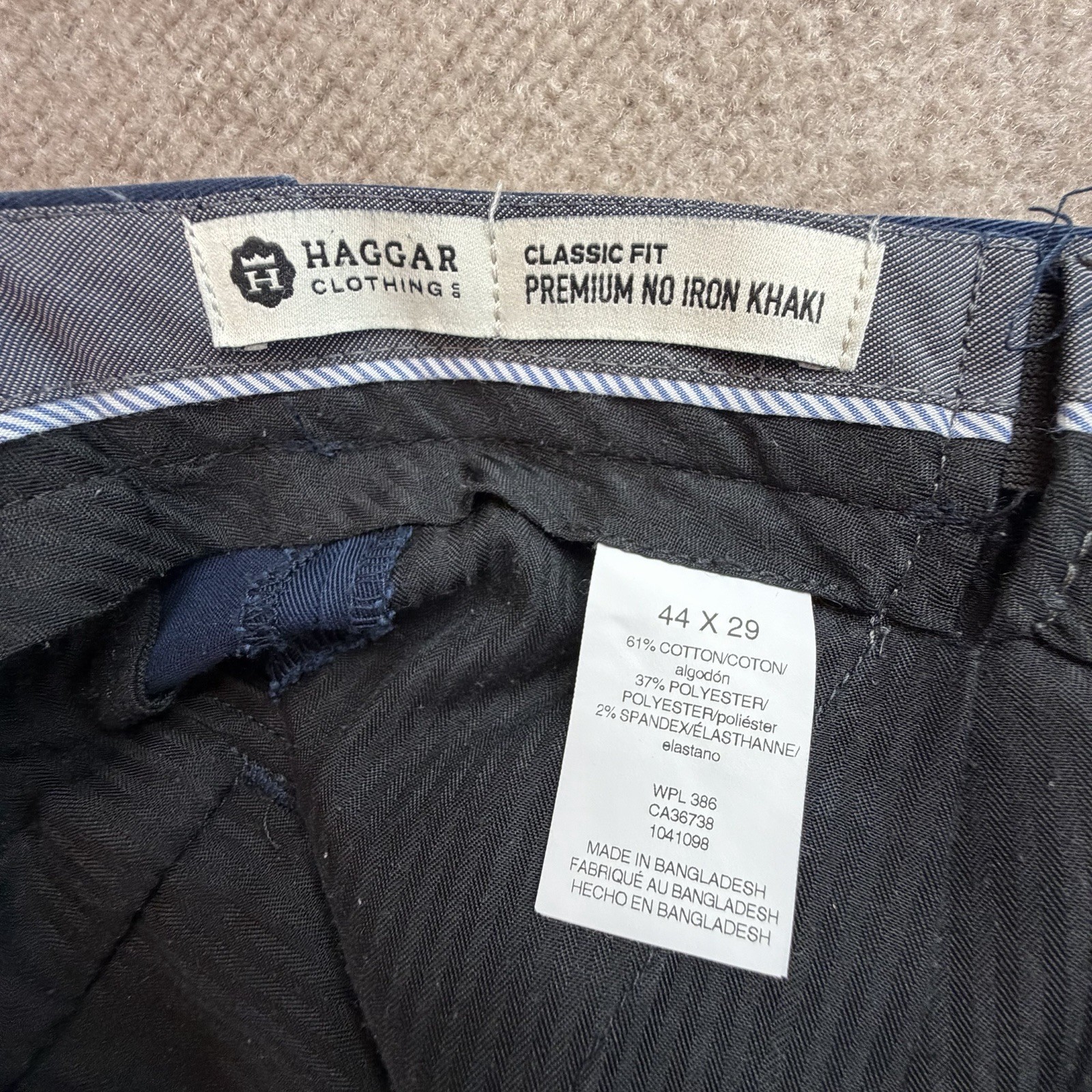 5 pair Haggar Mens Pants 44×29 Pleated Premium No Iron Khaki Classic Slacks Lot