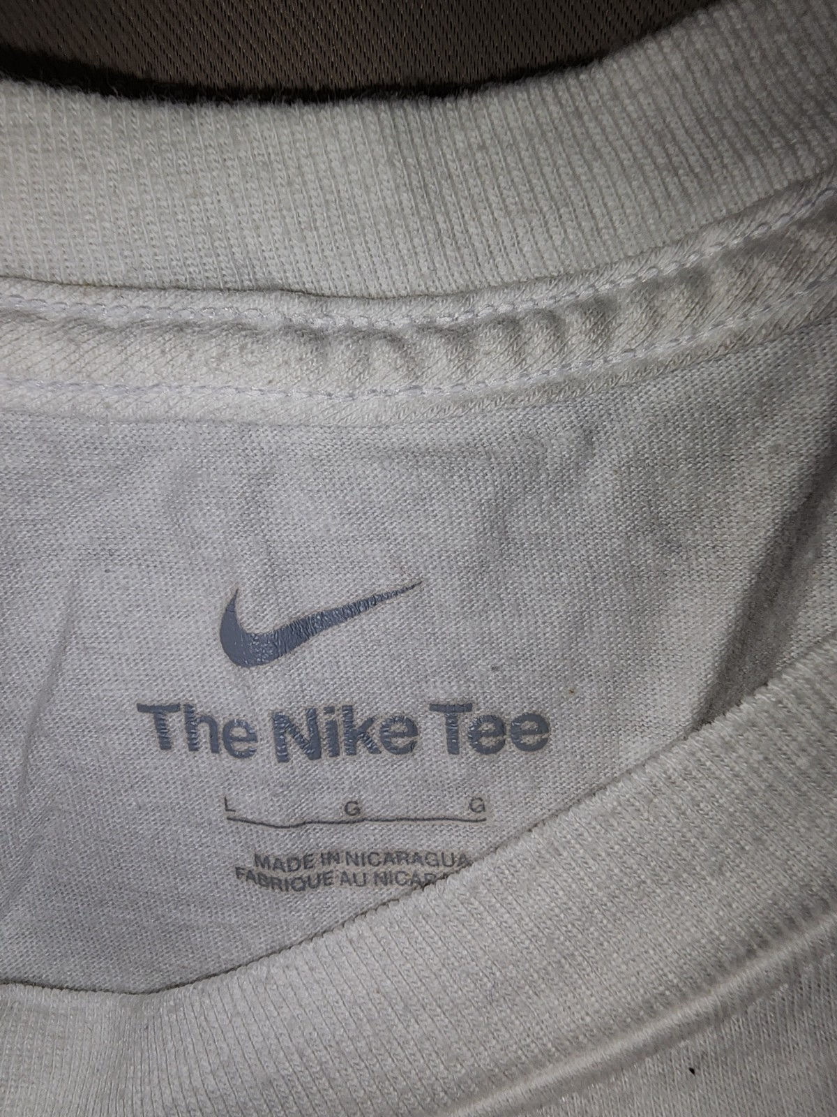 Nike The Nike Tee Men’s White Just Do It Swoosh Graphic Crew Neck T-Shirt L