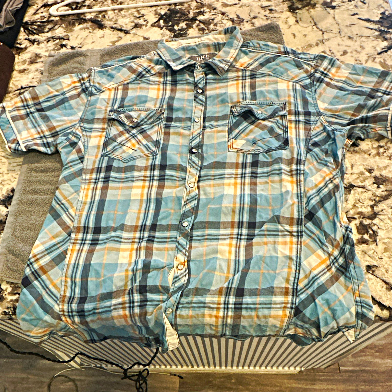 BKE Men’s Blue Plaid Button-Up Short Sleeve Athletic Fit Shirt XXL Pockets