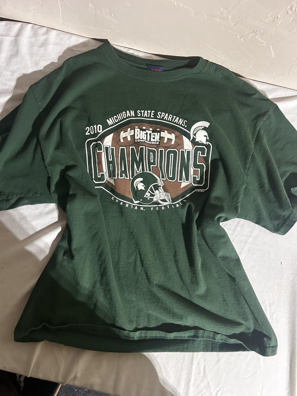 2010 Michigan State Big Ten Champions Tee Large