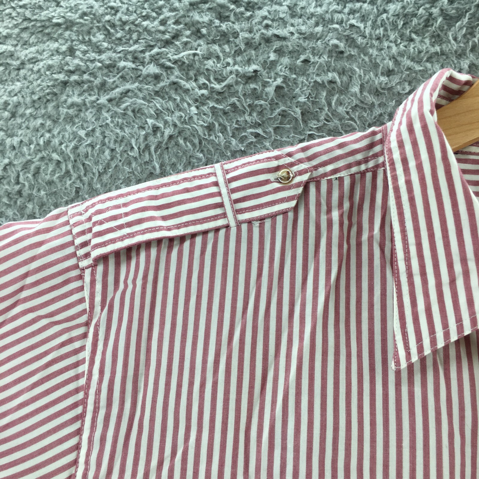 John Blair Shirt Mens XL Pink Stripe Button-Up Short Sleeve Collared Pockets