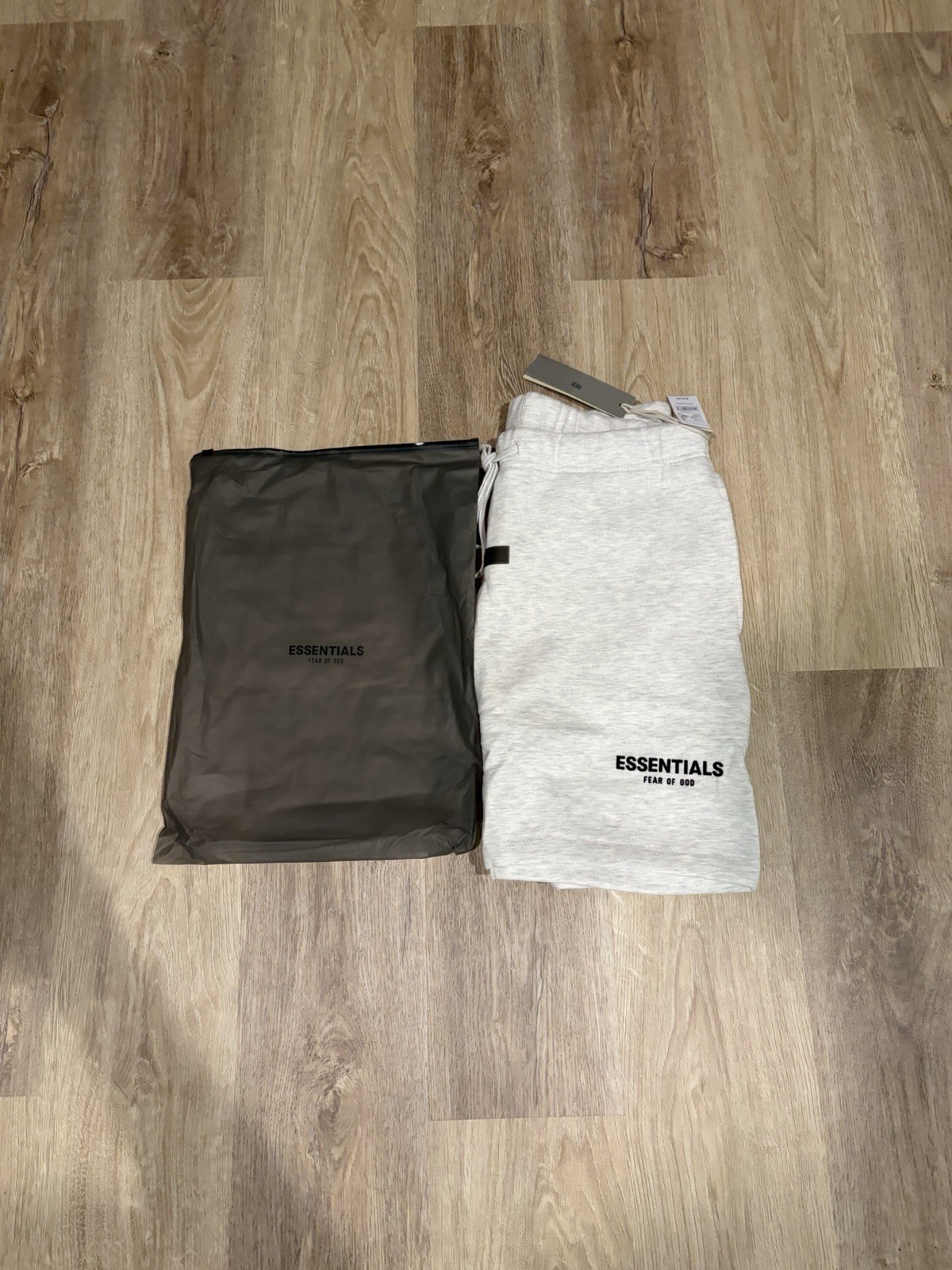 Essentials Fear of God light oatmeal shorts size medium
