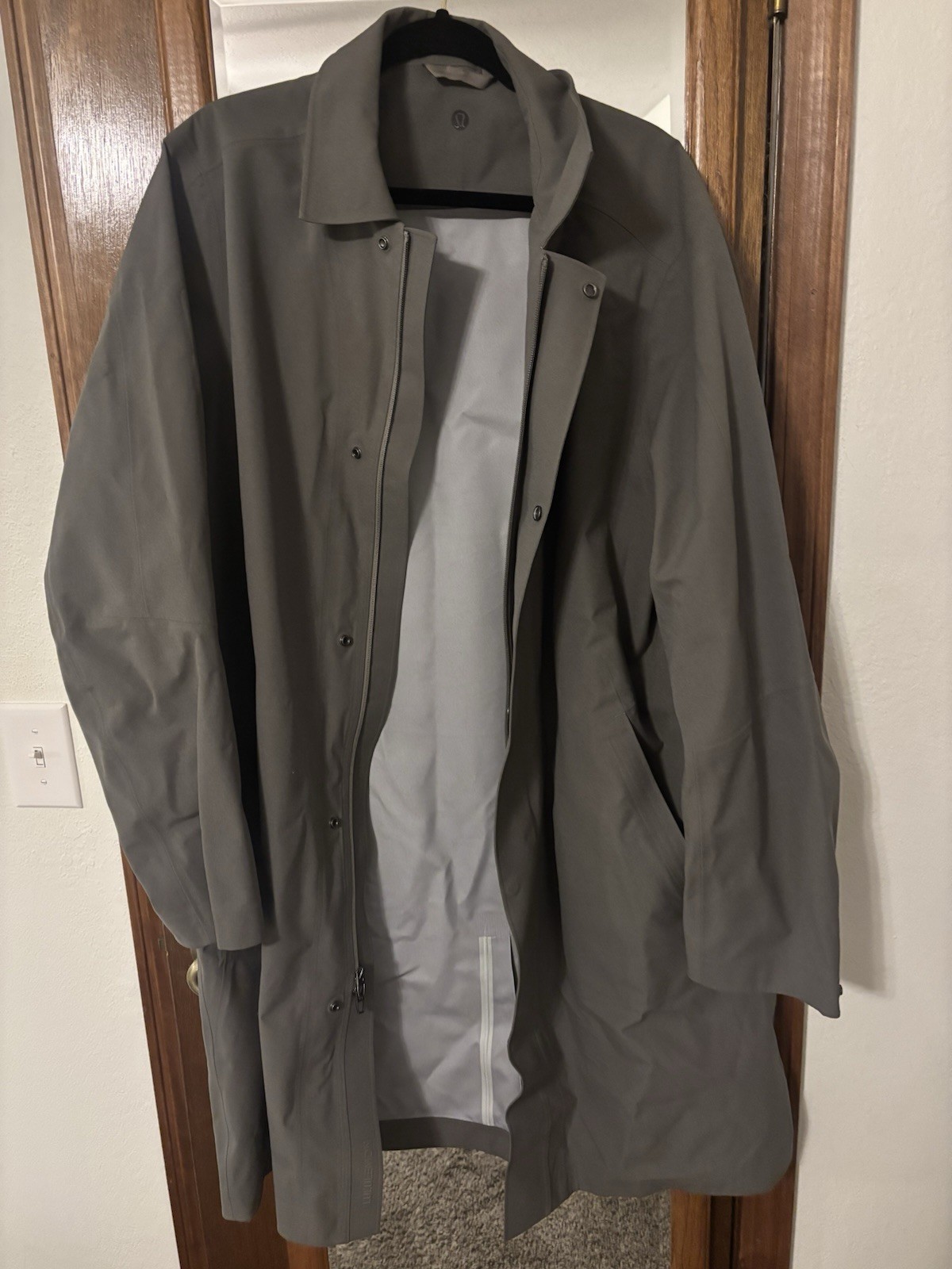 Lululemon Trench Coat Mens XL Gray Waterproof Windbreaker Long LM4AN1S.01