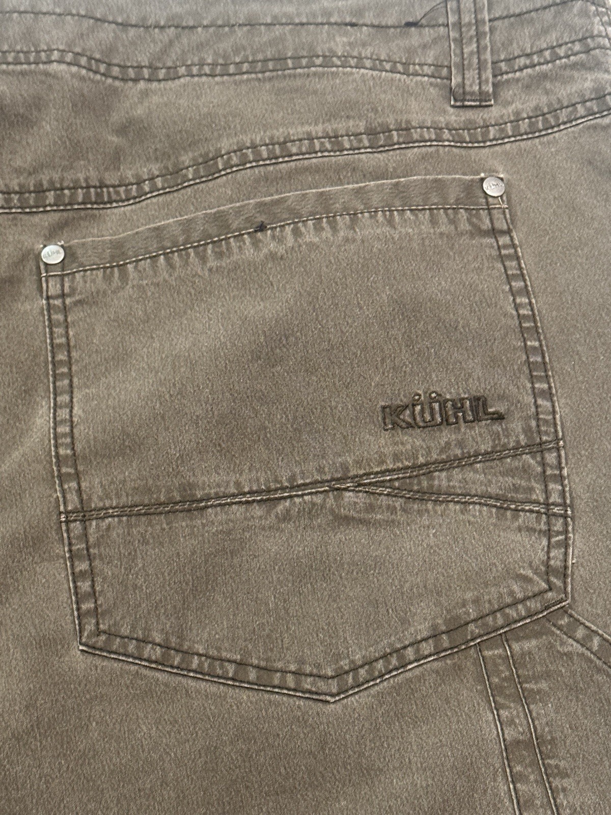 Kühl Revolvr Mens Pants In beige/taupe color Vintage patina dye model 42×30.
