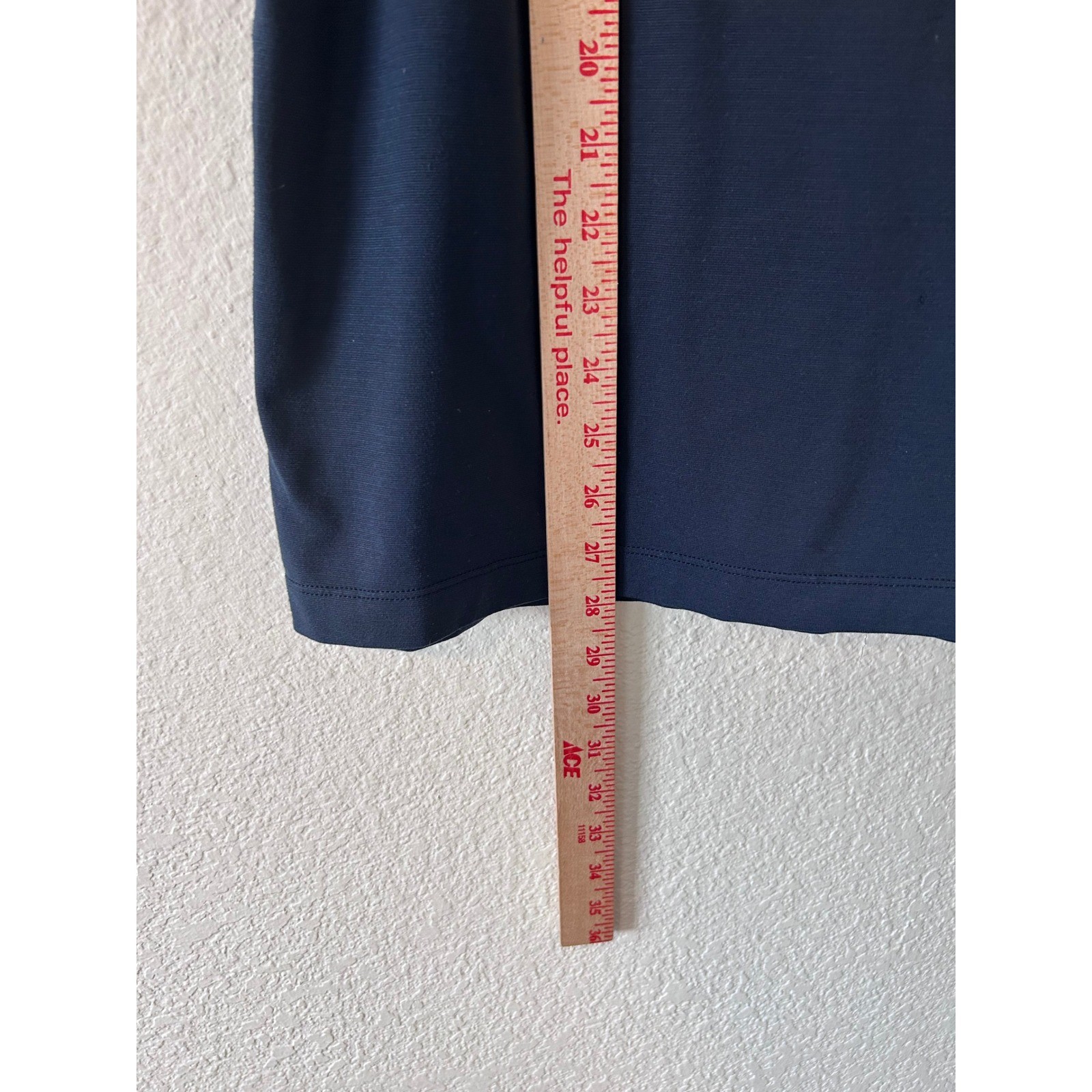 Lululemon Evolution Polo Shirt Mens Navy Blue Short Sleeve Golf Top 21in PTP