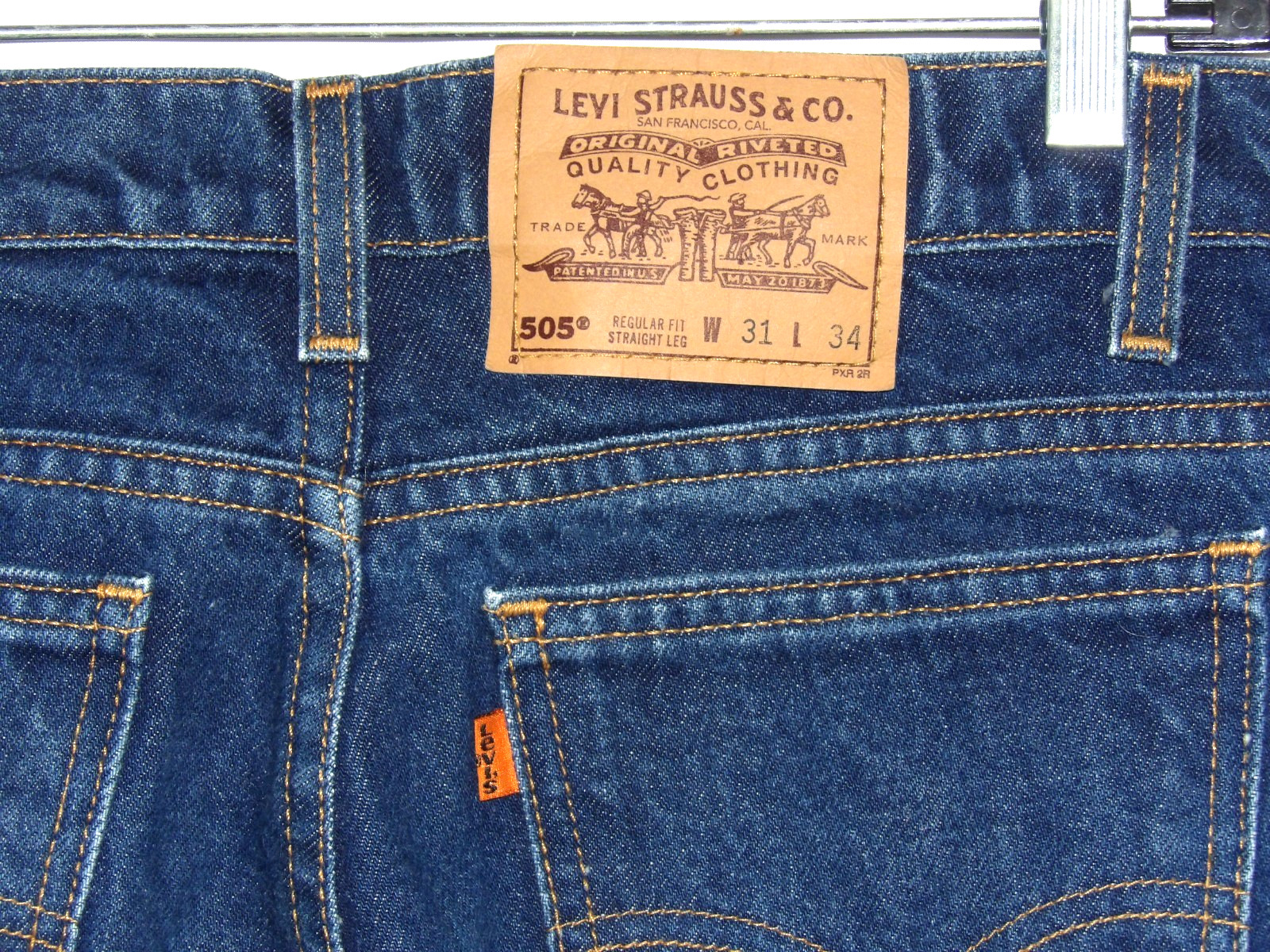 Levi’s 100% Cotton 505 Made in USA Orange Tab Straight Leg Jeans Men’s 31 X 34