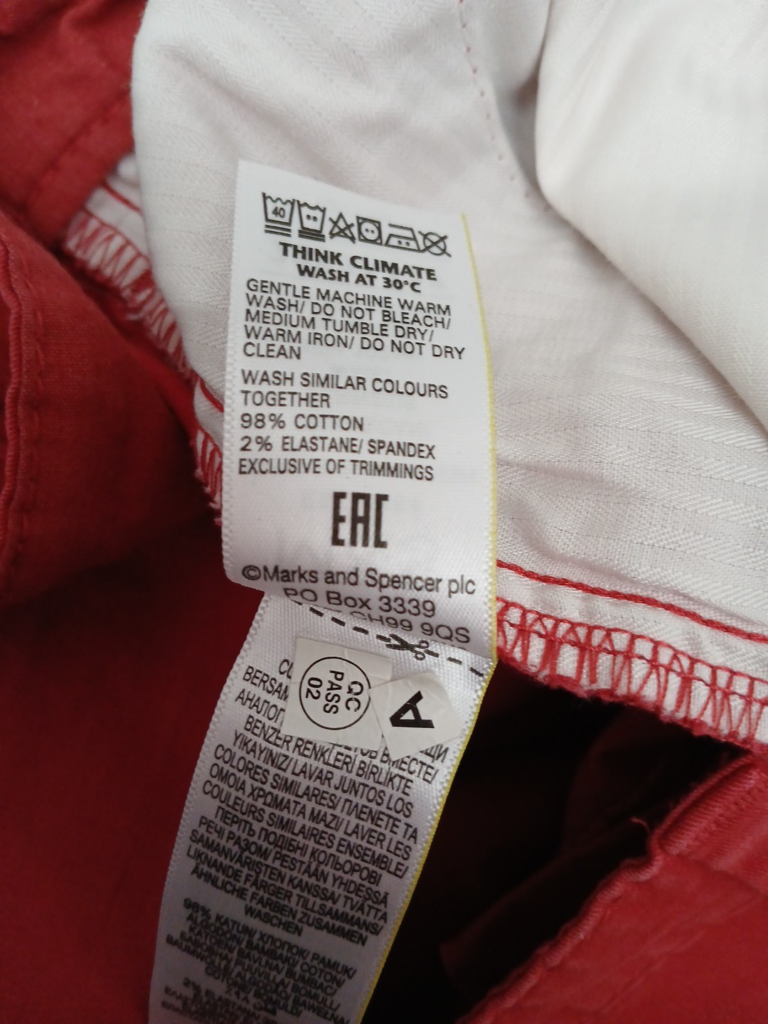 M&S Cotton Chino Shorts with Stretch Mens W40 L9 in Poppy Button Rear Pocket.