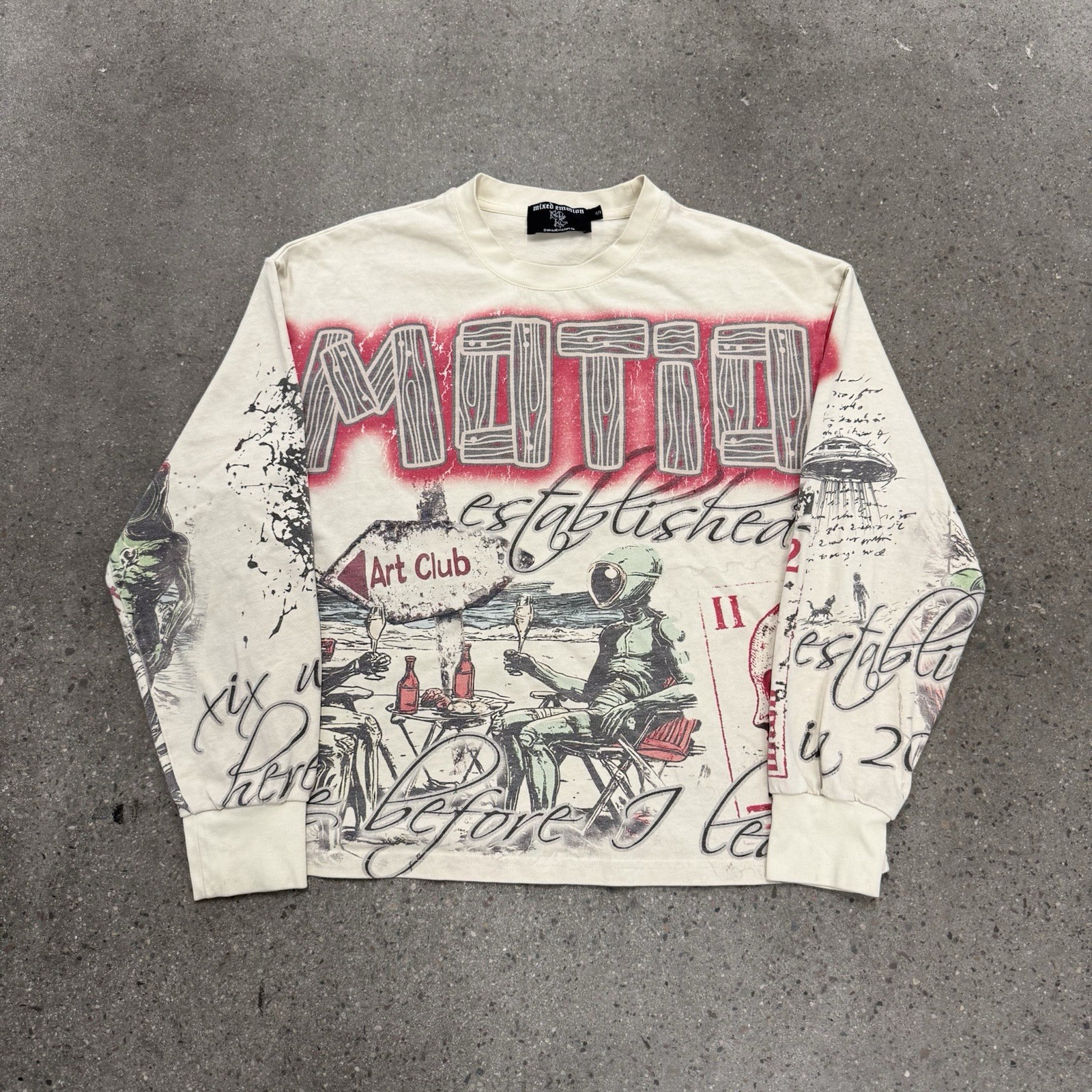 Mixed Emotion Cream Graphic Long Sleeve Cotton Size Small