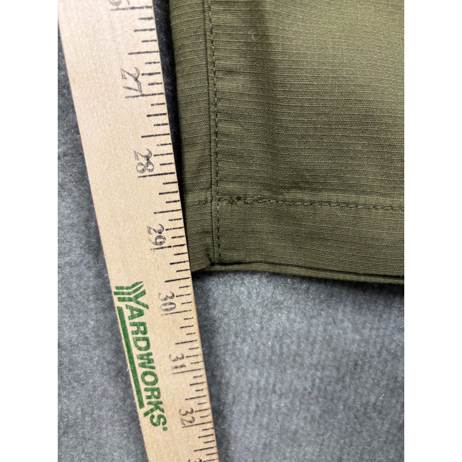 Eddie Bauer Ripstop Pants Stretch Comfort Waist 40×30 Olive Night Green Mens