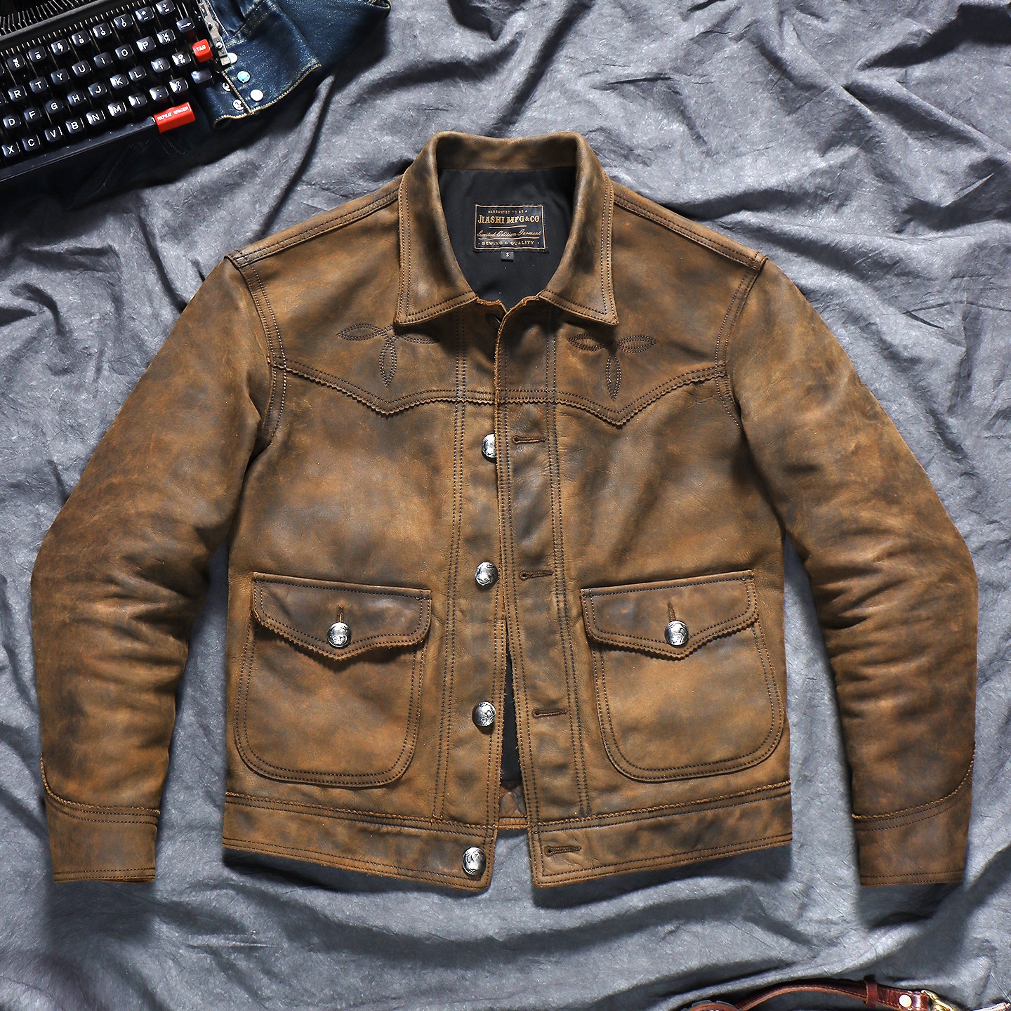 Handaged Cowhide Men’s Classic Retro Farmer’s Genuine Leather Jacket