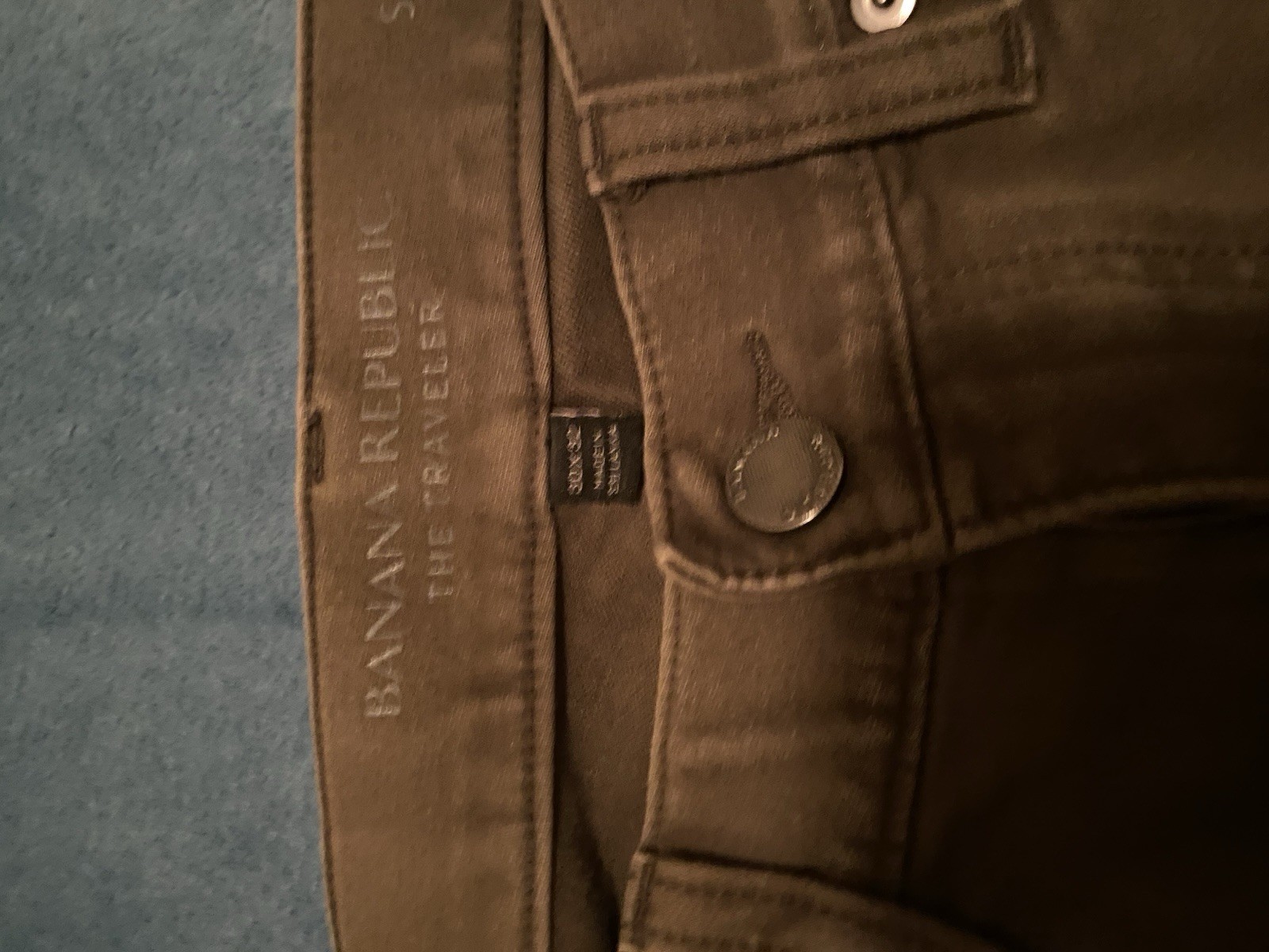Banana Republic The Traveler Slim Fit Pants – Men’s 30×32 – Camel/Tan