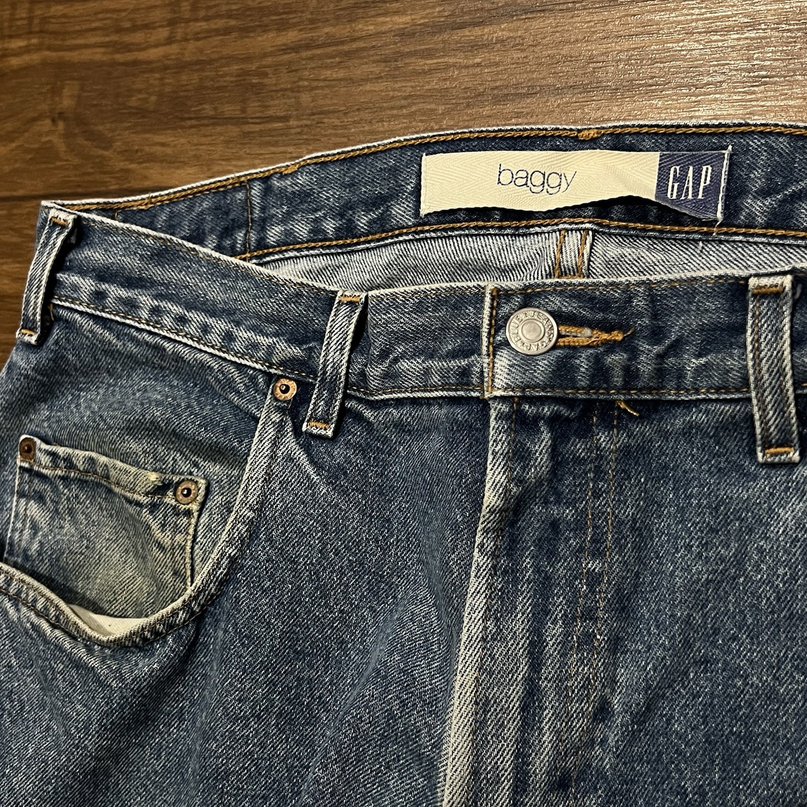Vintage Gap Baggy Taper Fit Jeans Skater Y2K (34×30) Similar to Silvertab 90s