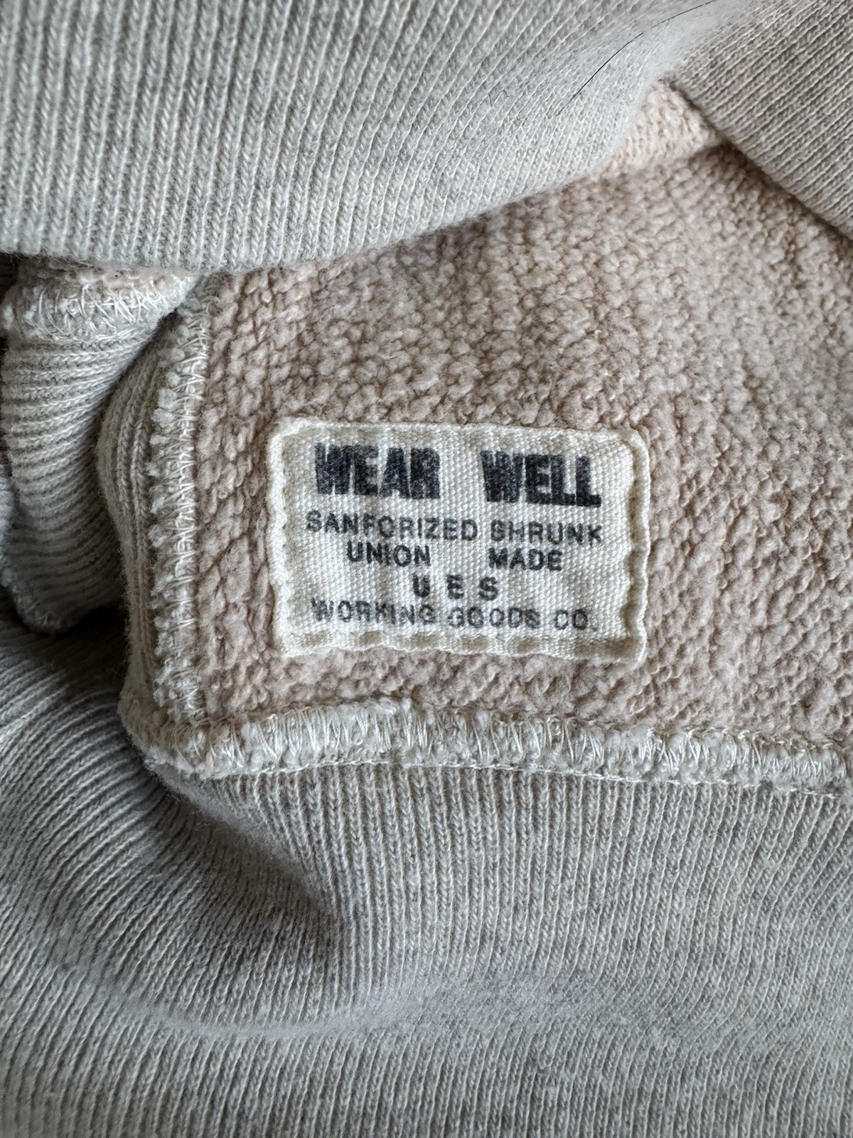 UES Puca Purcara Oatmeal Sweatshirt Size 5, Loopwheeled, 2024 Verison
