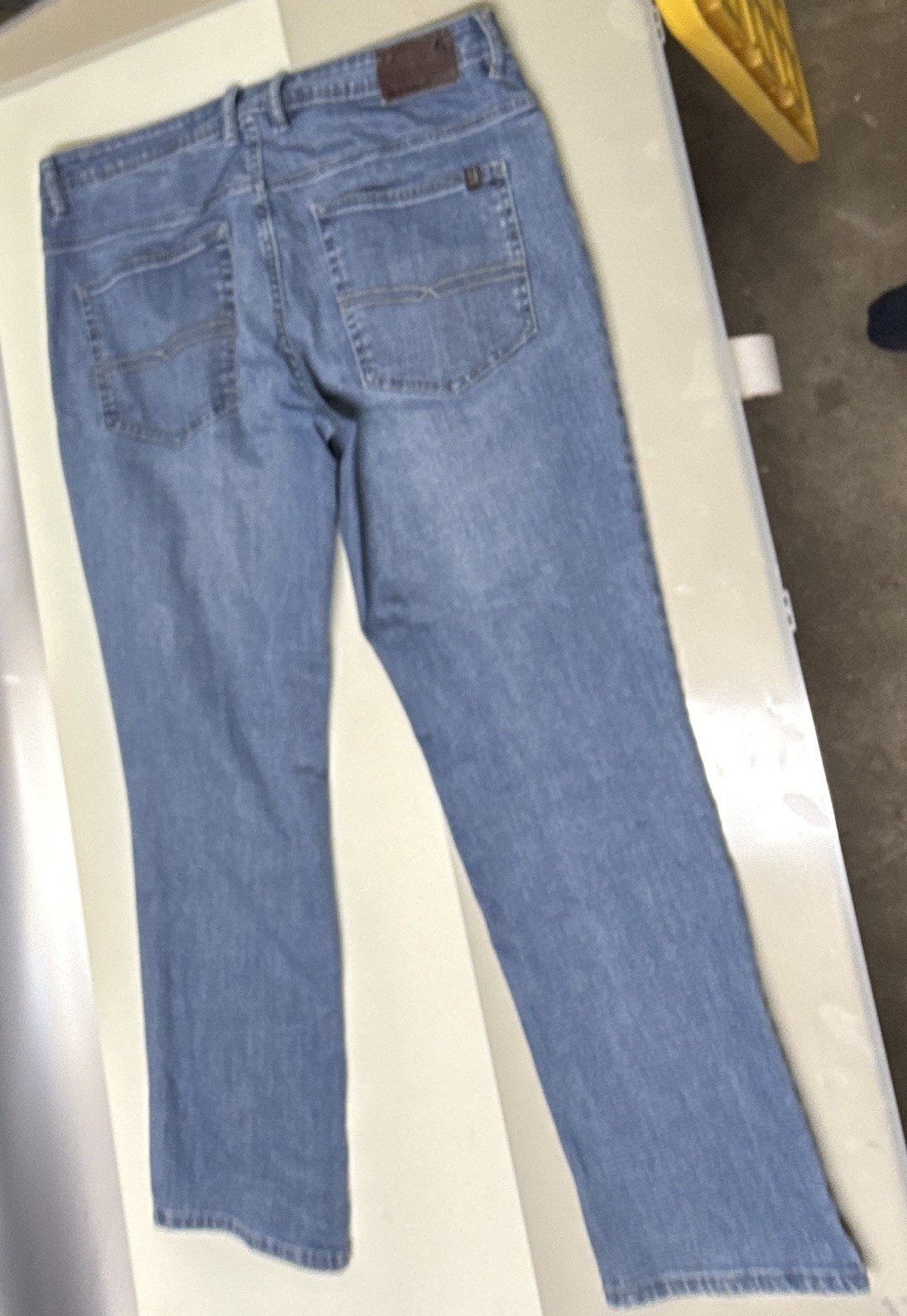 Buffalo David Bitton Men’s Blue Denim Jeans Straight Fit Mid Rise Stretch
