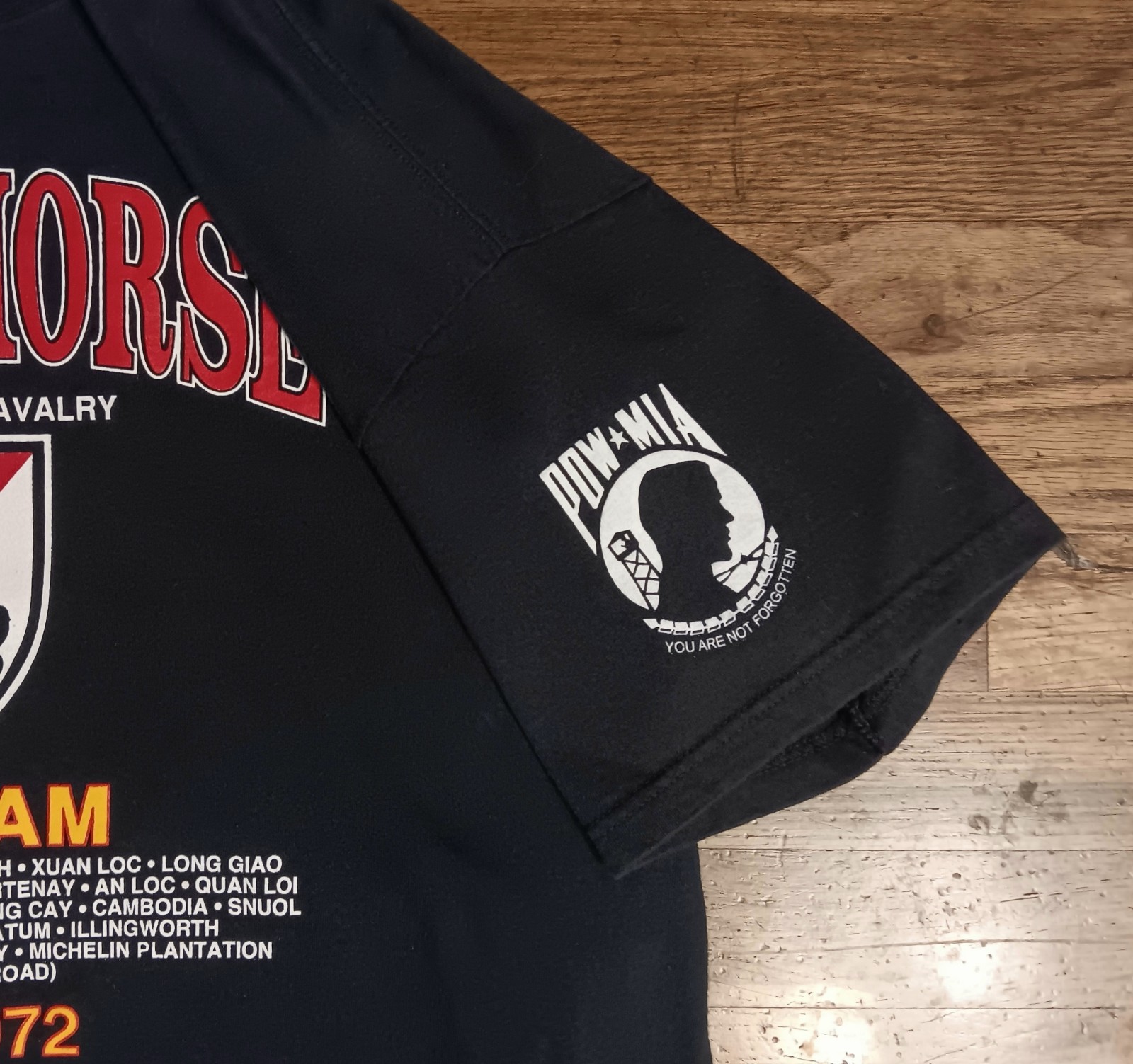 Vintage 11th Armored Cavalry US Army t-shirt POW MIA Never Forget Vietnam