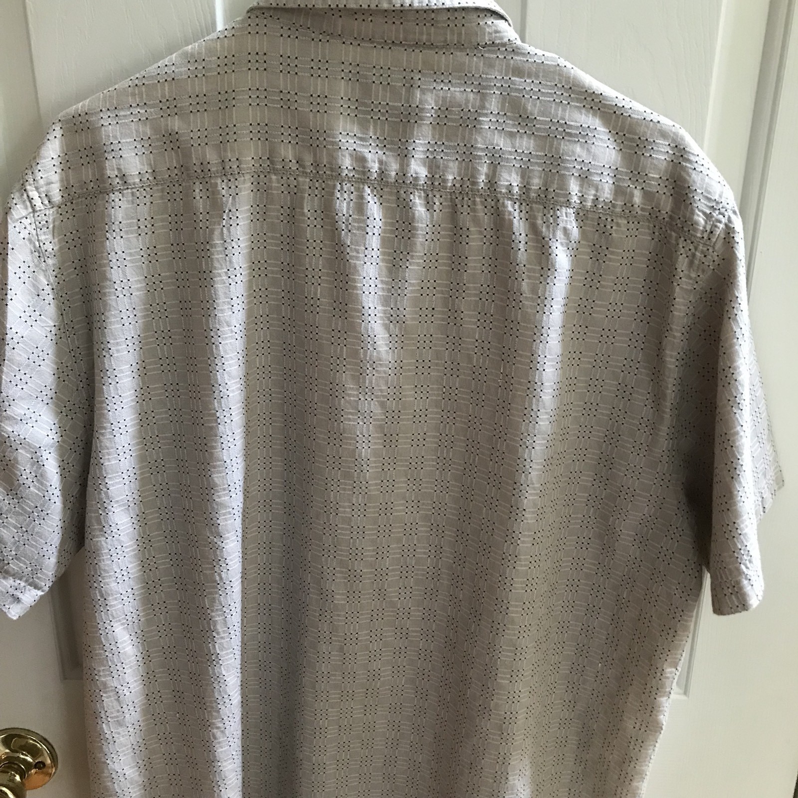 address unknown 64 Men’s Button Up Collared Short Sleeve Shirt Tan Size XL