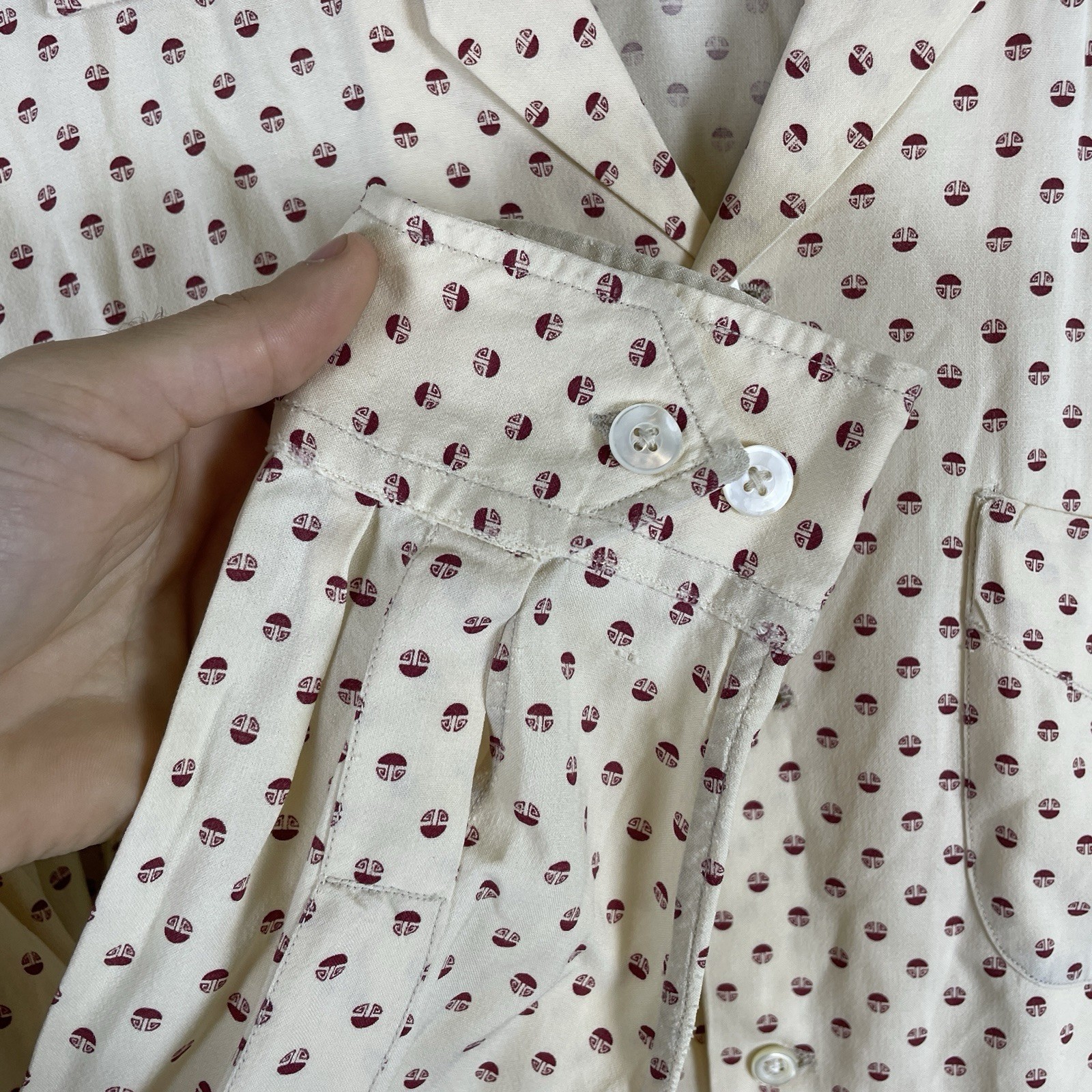 Vintage 1950s Rayon Loop Collar Shirt Long Sleeve Rockabilly AOP Fleck Novelty